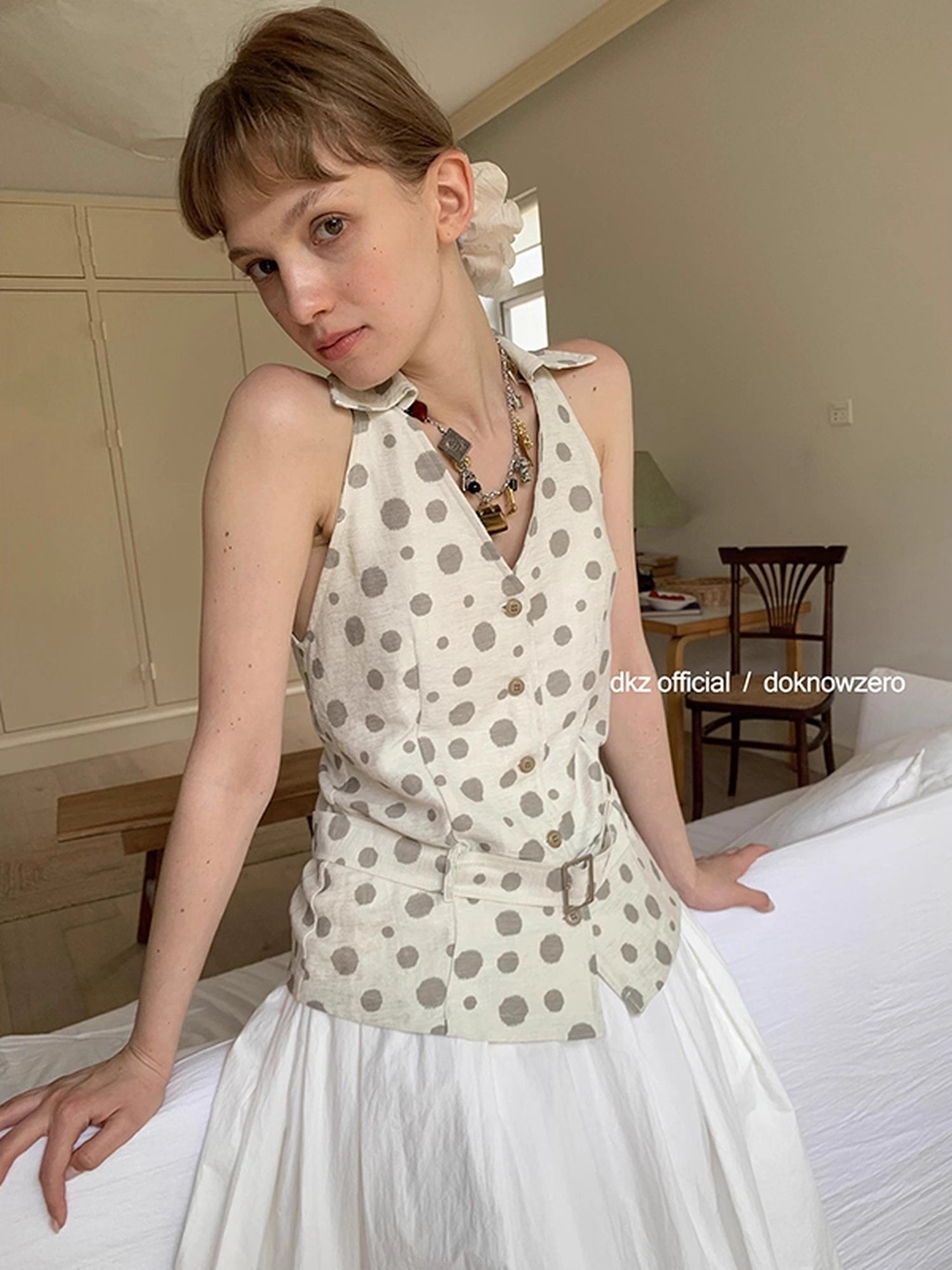 DKZ_OFFICIAL_Vintage_Waist_Tie_Apricot_Dot_Sleeveless_Blouse_MISSTT