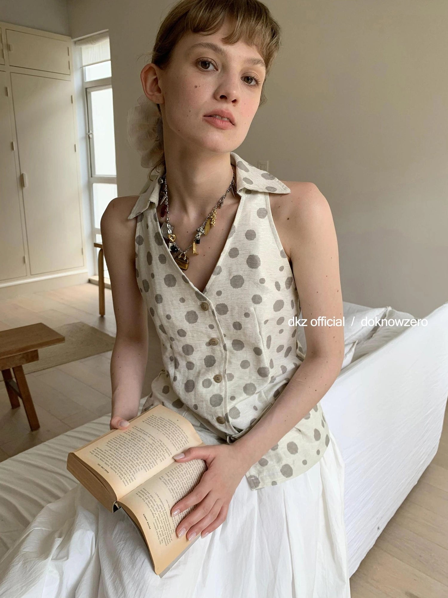 DKZ OFFICIAL Vintage Waist Tie Apricot Dot Sleeveless Blouse