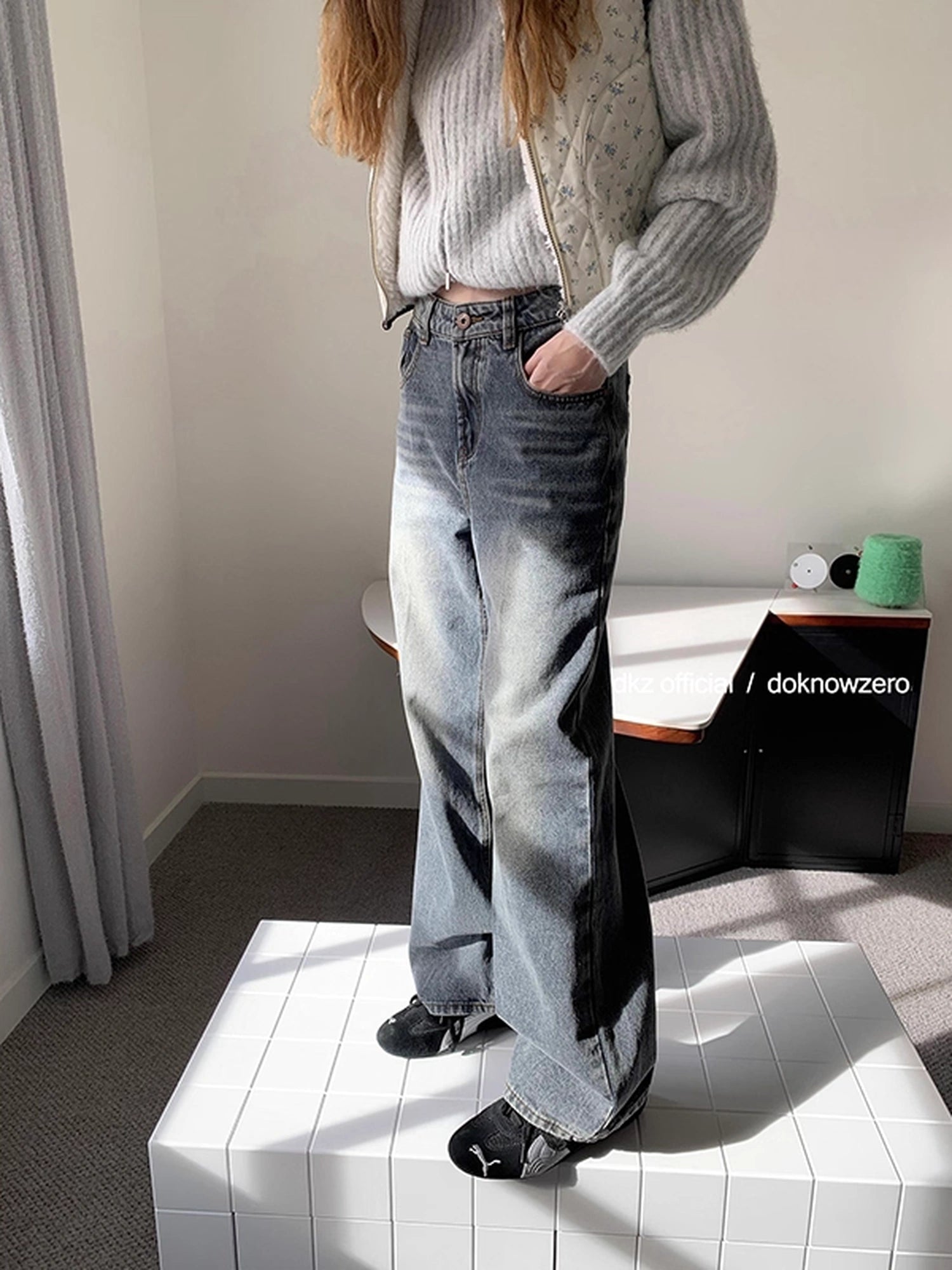 DKZ_OFFICIAL_Vintage_Washed_Relaxed_Fit_Blue_Jeans_For_Women_MISSTT