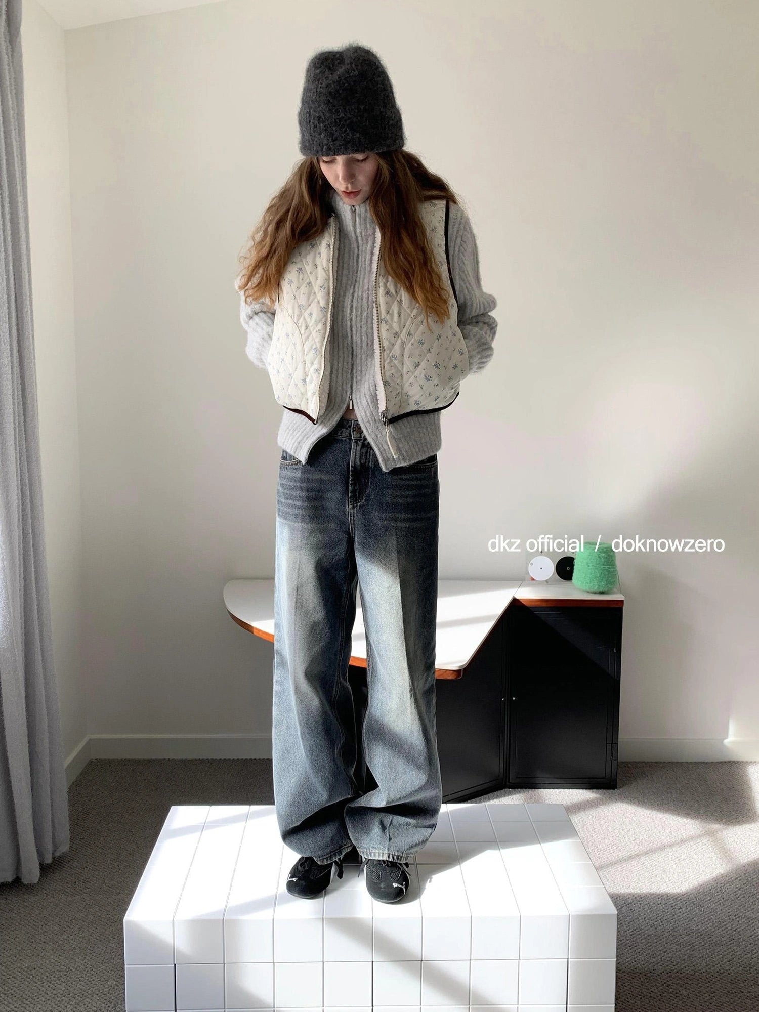 DKZ OFFICIAL Vintage Washed Relaxed Fit Blue Jeans For Women