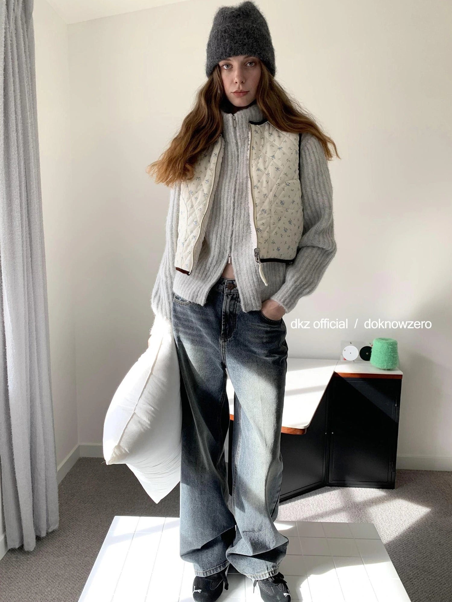 DKZ OFFICIAL Vintage Washed Relaxed Fit Blue Jeans For Women