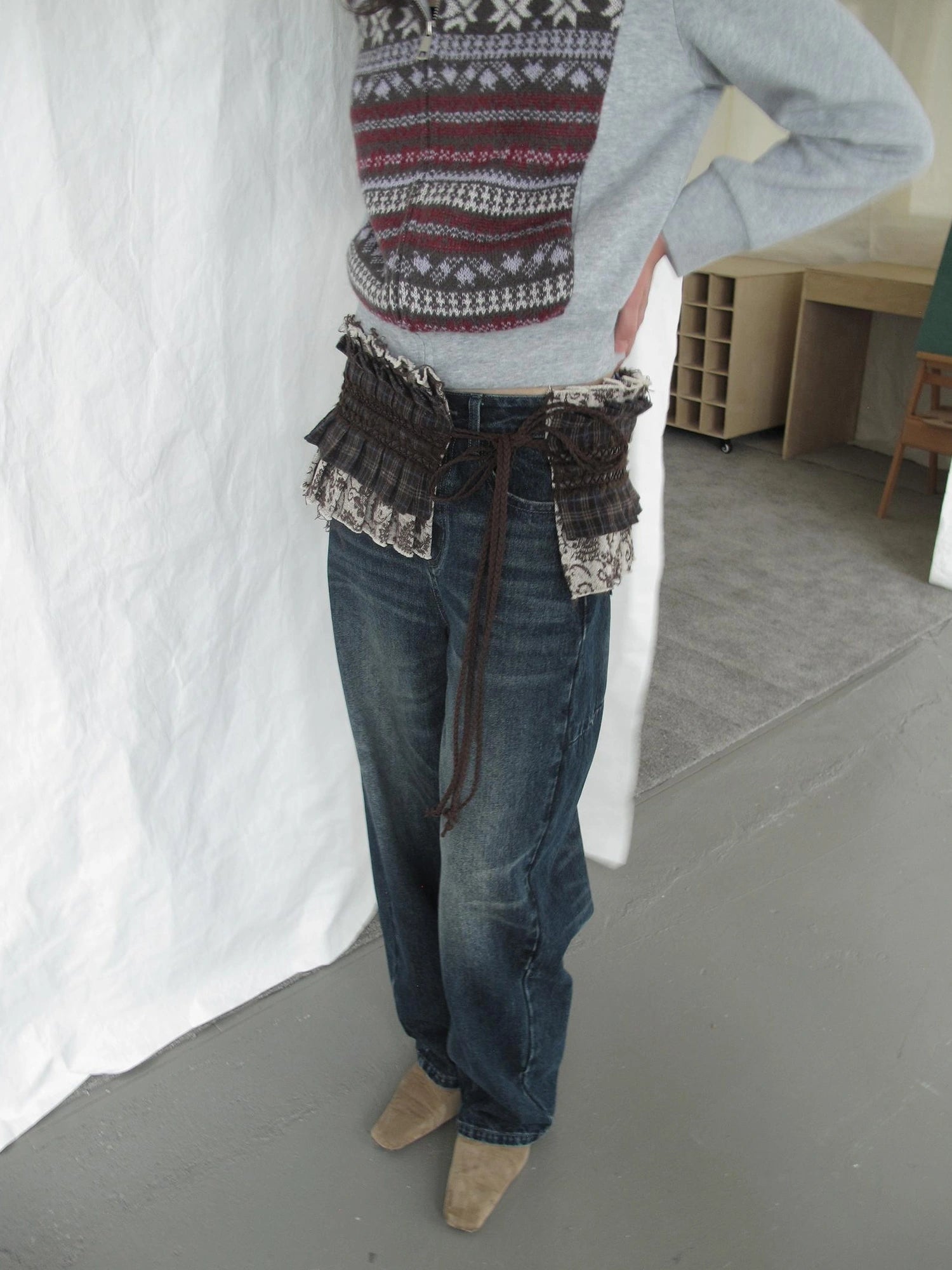 DKZ OFFICIAL Vintage Washed Wide Leg Denim Pants With Rivet Details