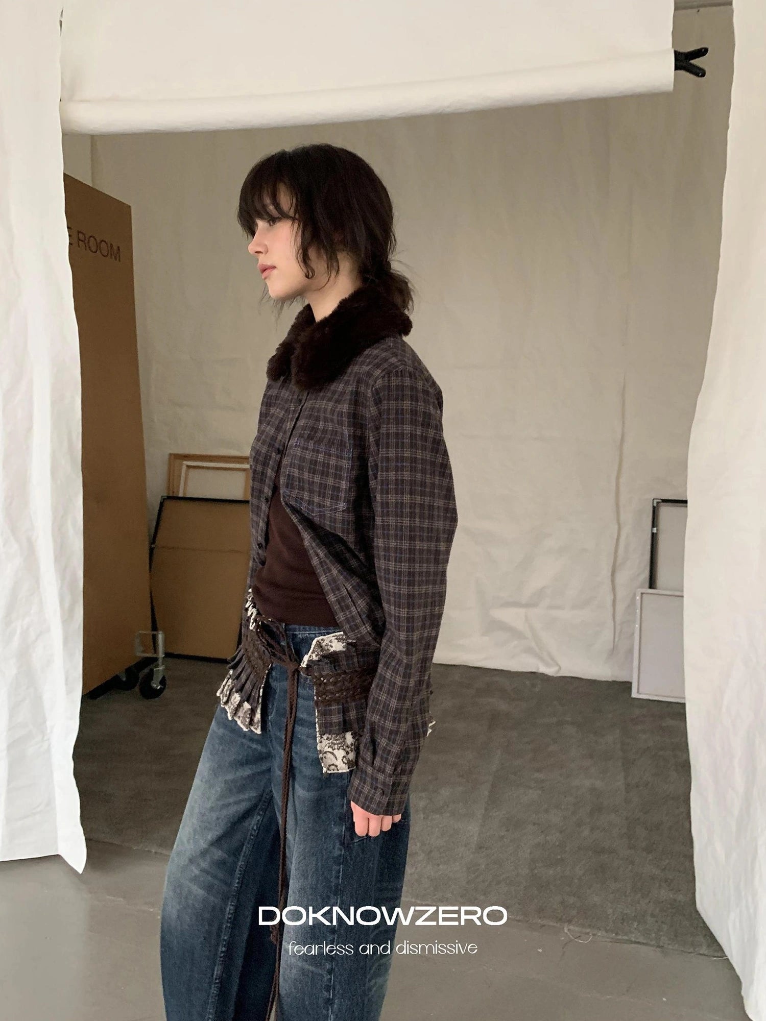 DKZ OFFICIAL Vintage Washed Wide Leg Denim Pants With Rivet Details