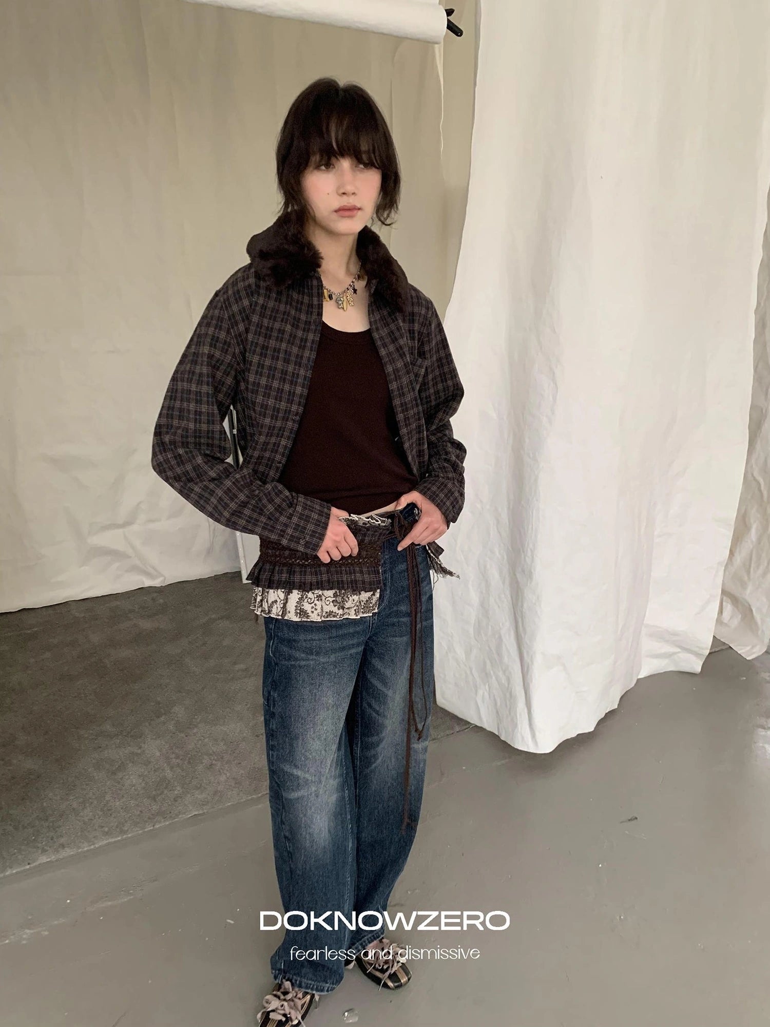 DKZ OFFICIAL Vintage Washed Wide Leg Denim Pants With Rivet Details