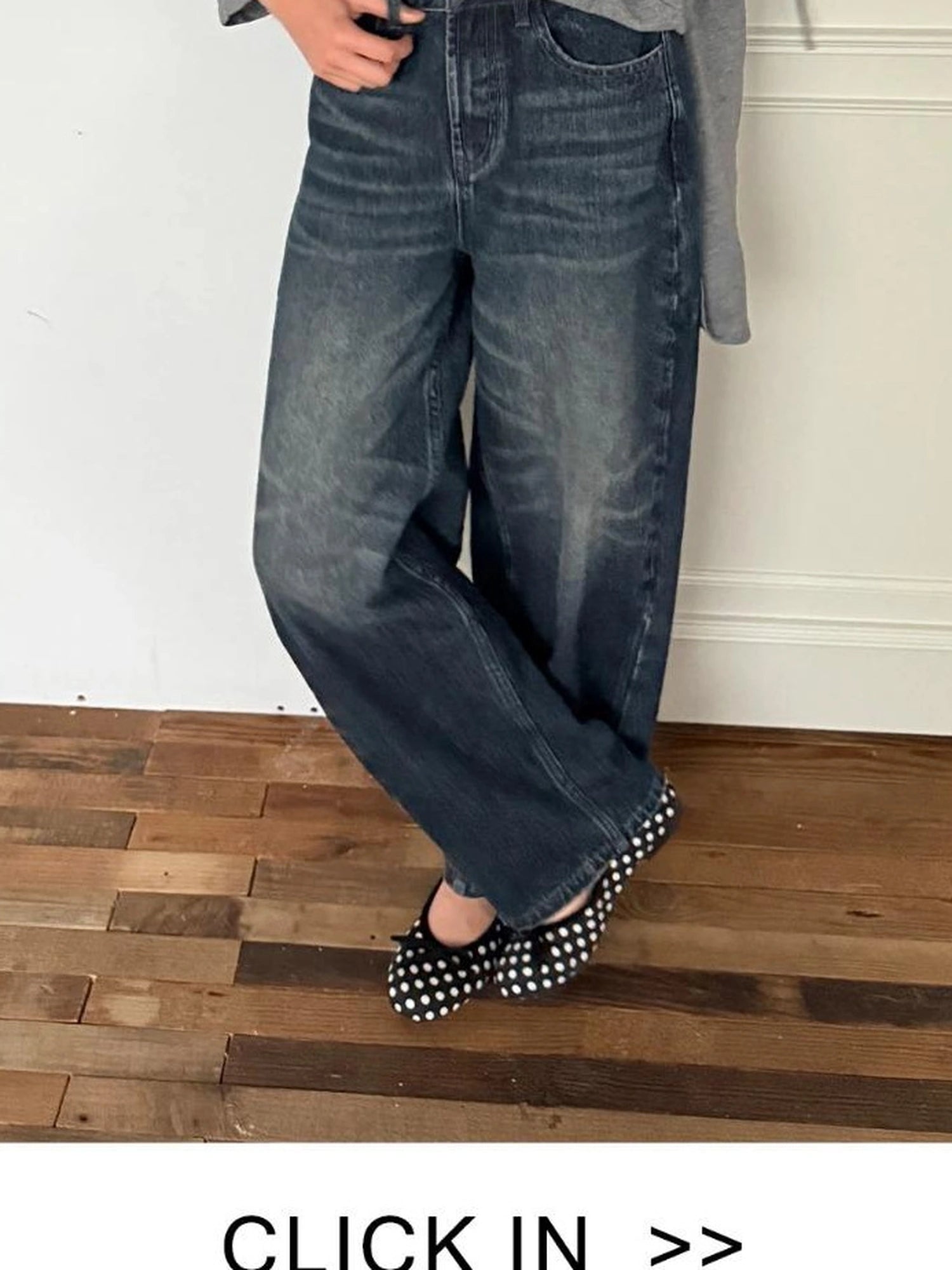 DKZ OFFICIAL Vintage Washed Wide Leg Denim Pants With Rivet Details