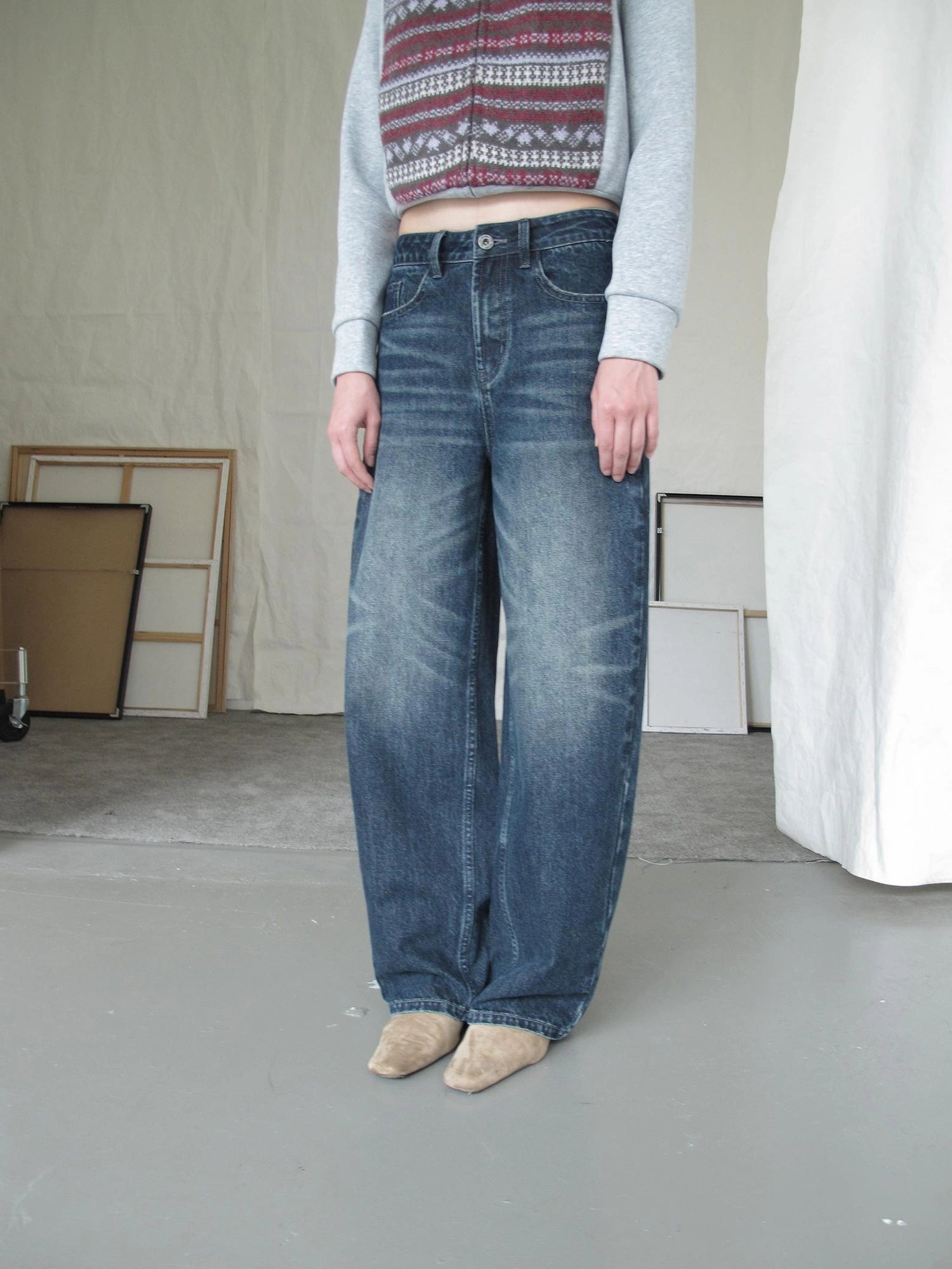 DKZ OFFICIAL Vintage Washed Wide Leg Denim Pants With Rivet Details