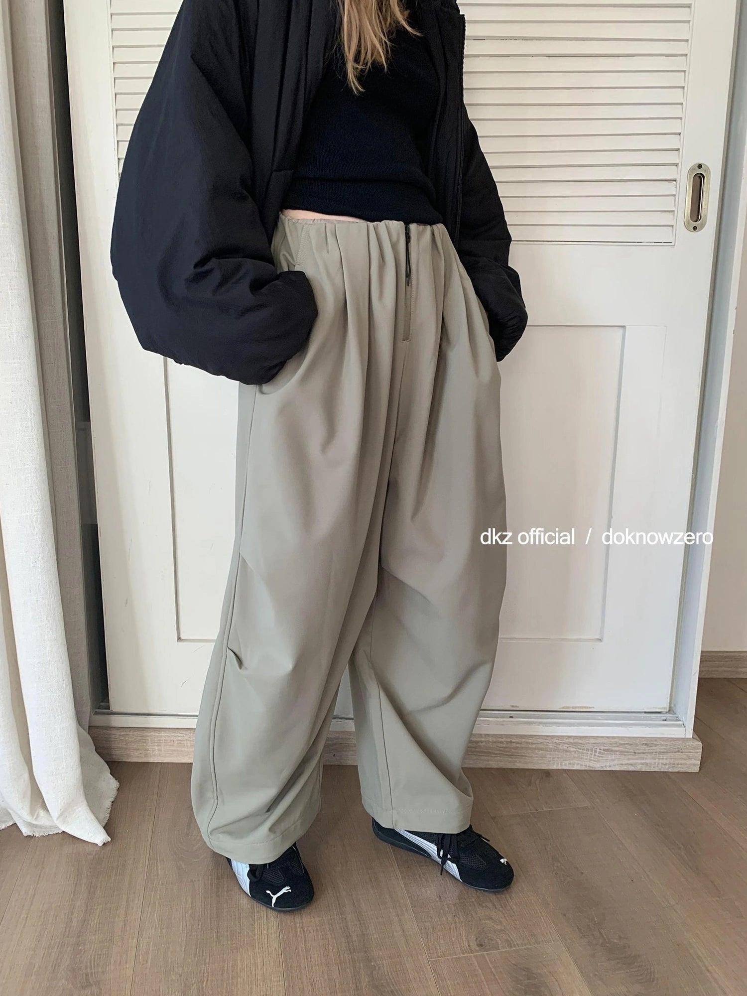 DKZ OFFICIAL Waterproof Loose Fit Outdoor Trousers For Women