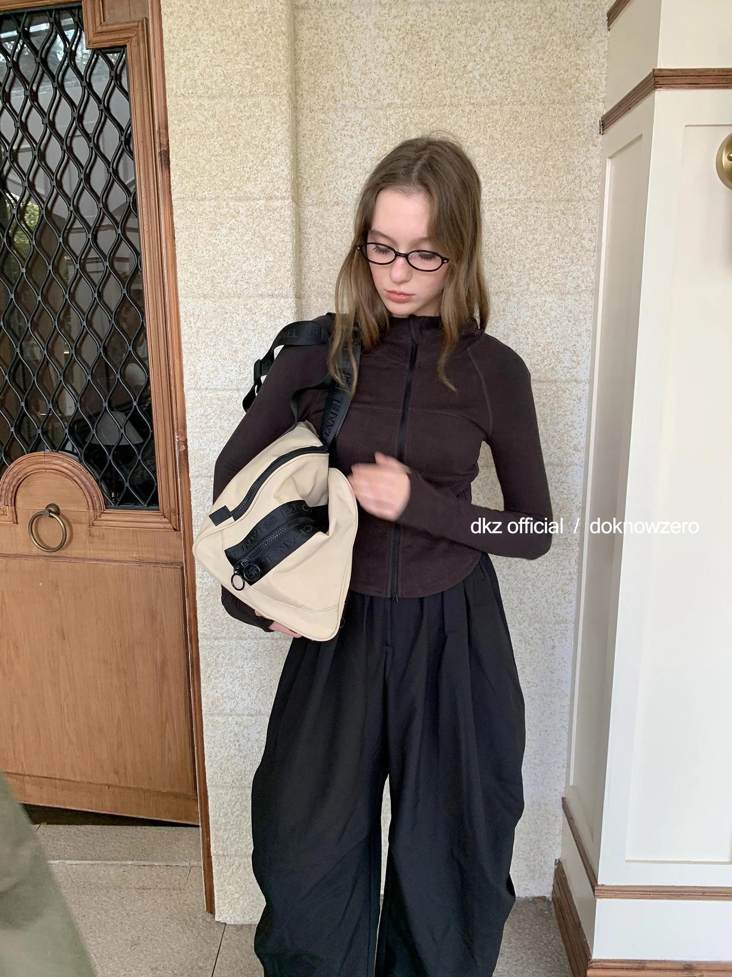 DKZ OFFICIAL Waterproof Loose Fit Outdoor Trousers For Women