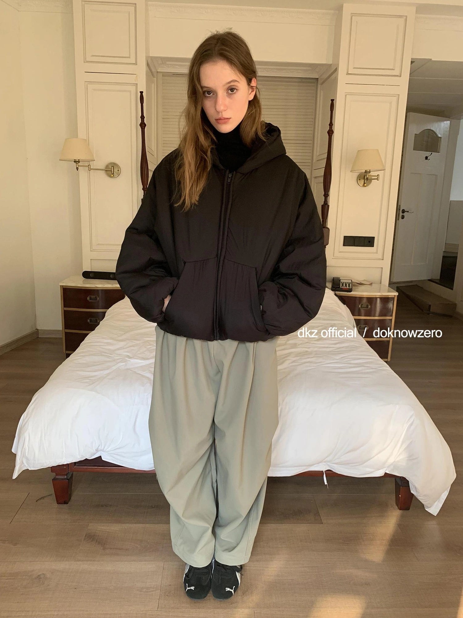 DKZ OFFICIAL Waterproof Loose Fit Outdoor Trousers For Women