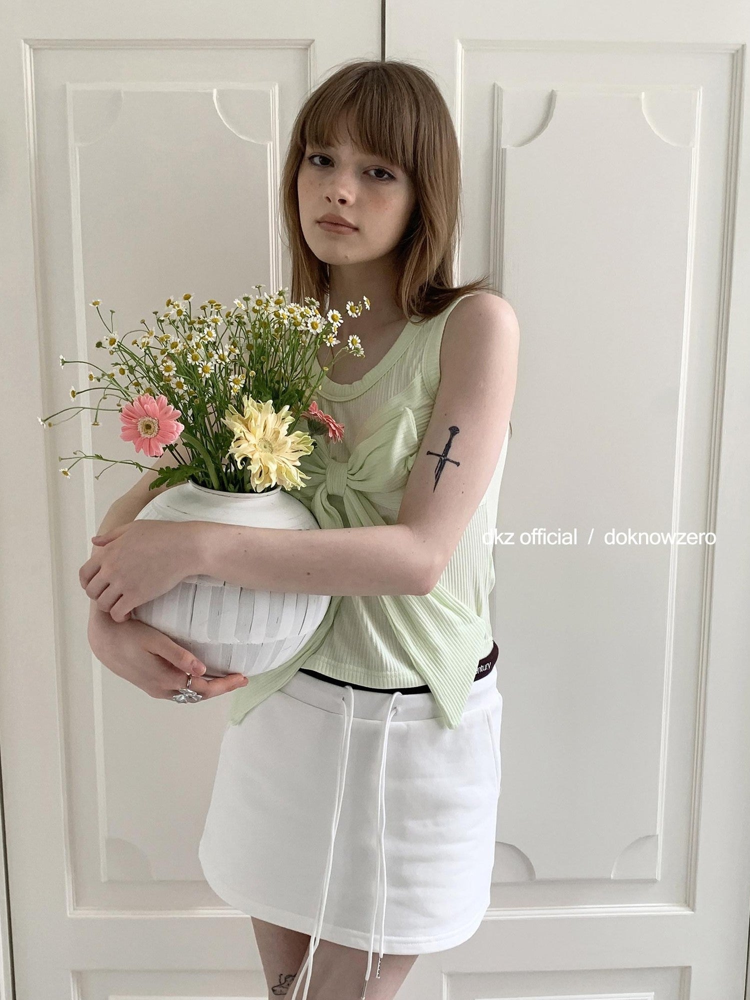 DKZ OFFICIAL White Contrast Colorblock Panel Mid Waist Women&