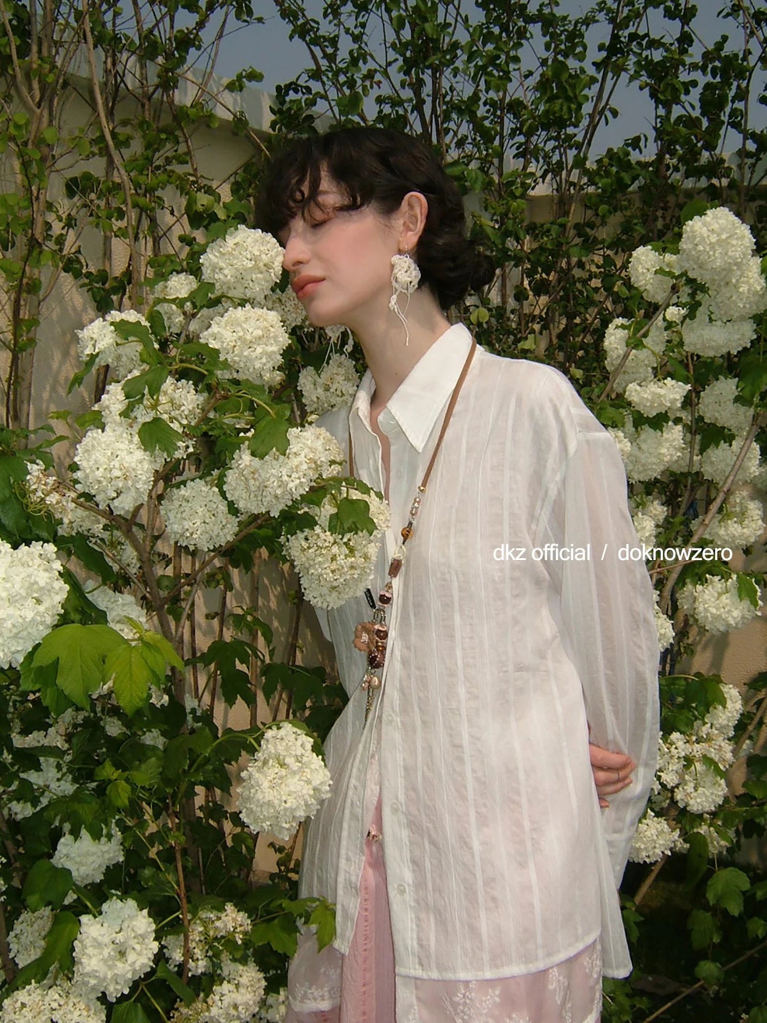 DKZ OFFICIAL White Lace Paneled Long Sleeve Shirt With False Layering