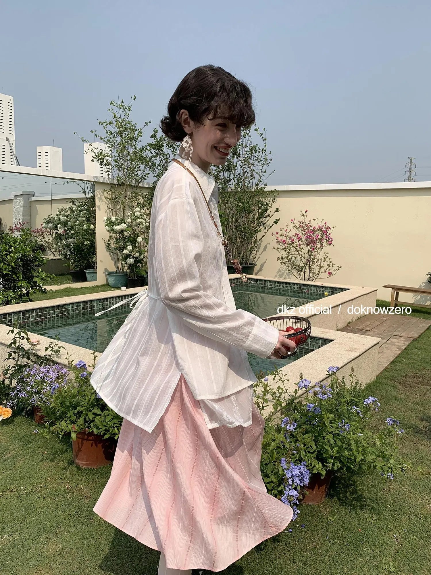 DKZ OFFICIAL White Lace Paneled Long Sleeve Shirt With False Layering