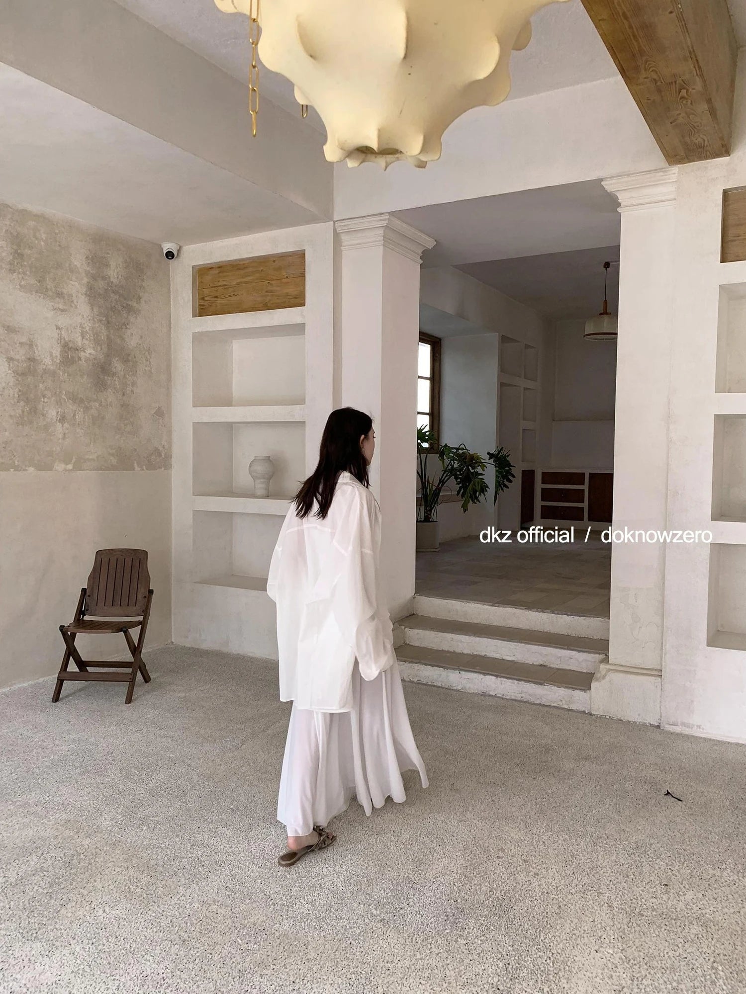 DKZ OFFICIAL White Sleeveless Knitted Slip Dress With Contrast Panels