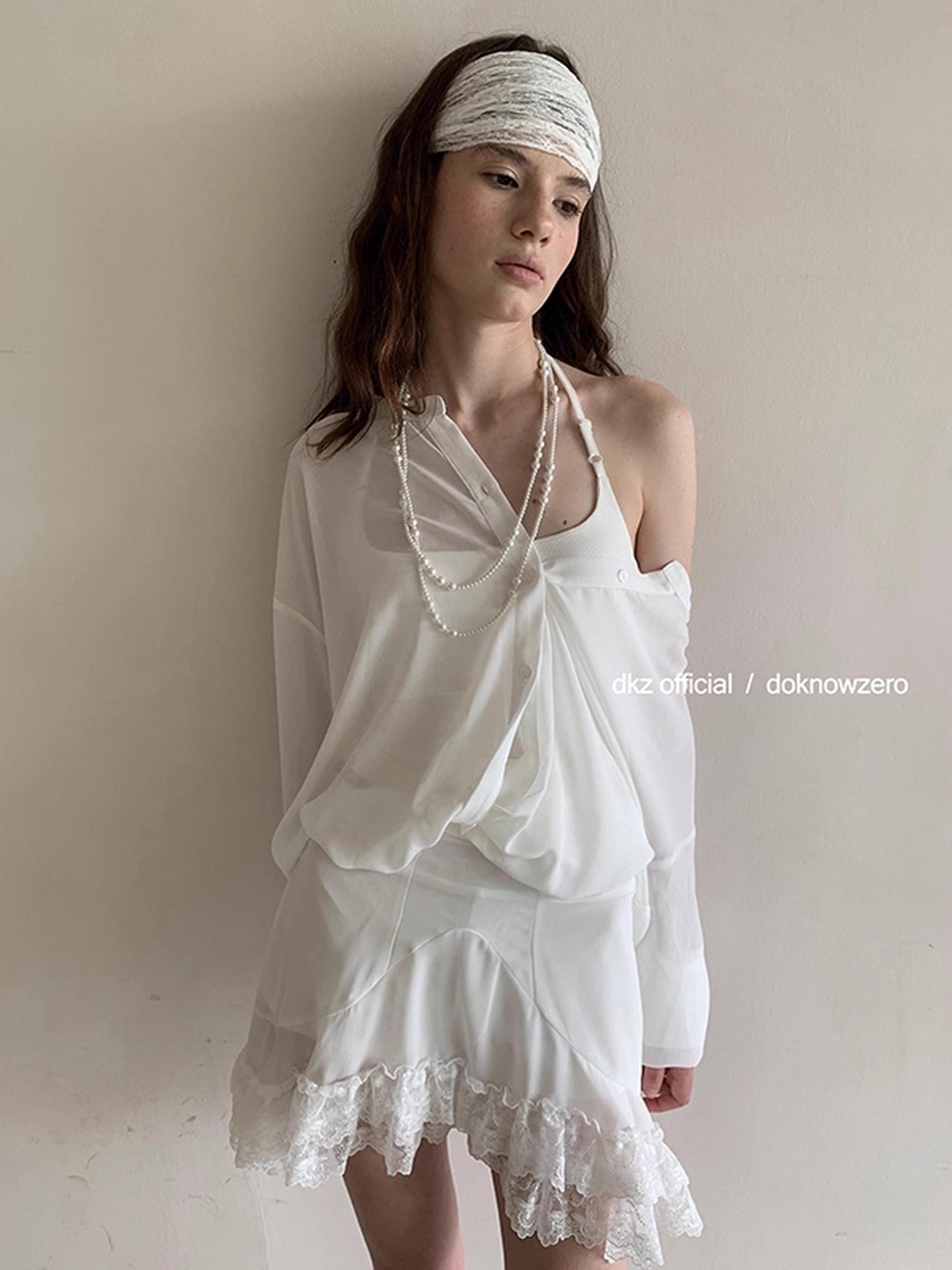 DKZ_OFFICIAL_White_Twist_Hem_Sheer_Shirt_And_Lace_Trim_Skirt_Set_MISSTT