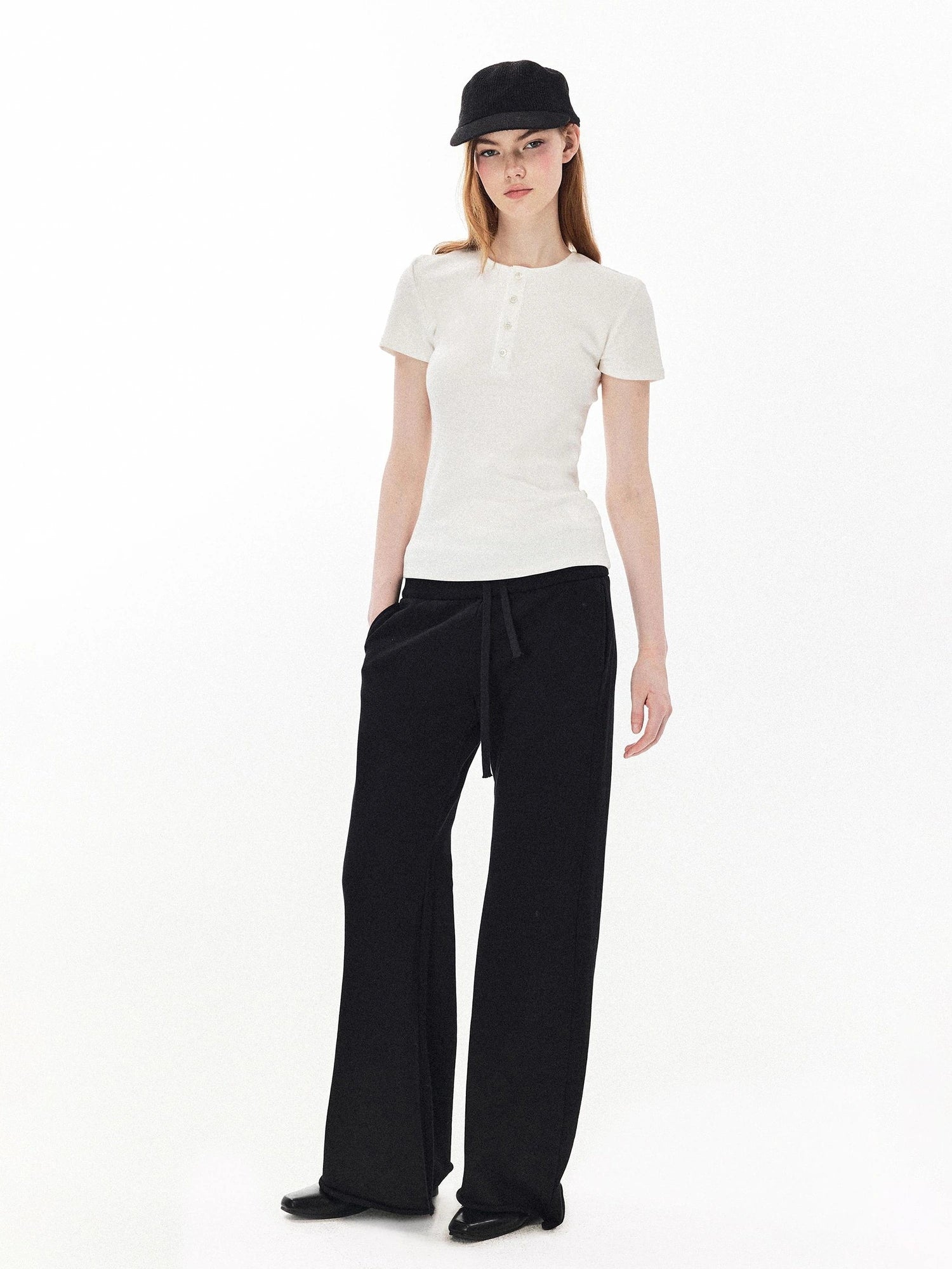 DKZ OFFICIAL Wide Waist Relaxed Flared Sweatpants