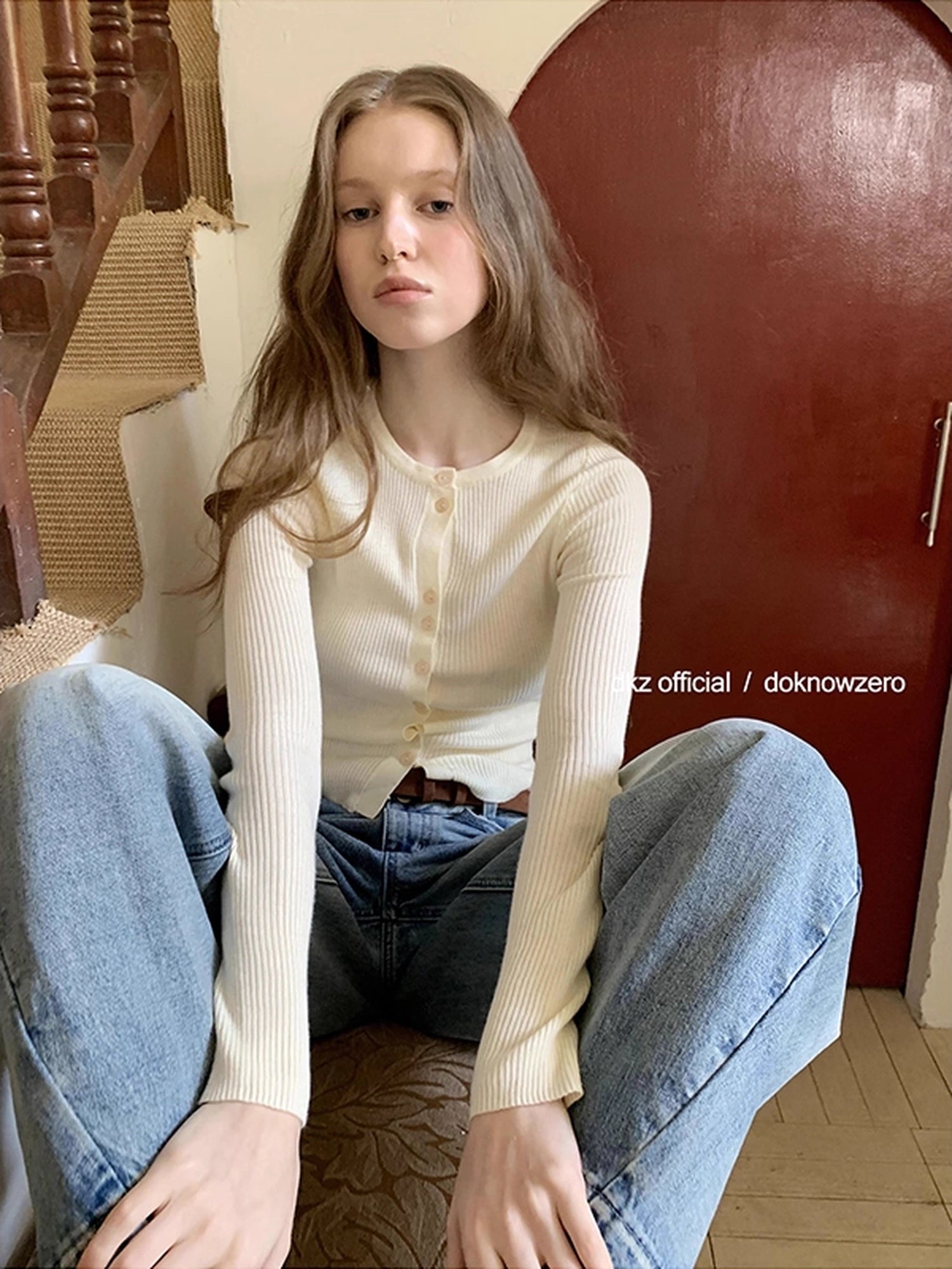 DKZ_OFFICIAL_Women_Slim_Fit_Knit_Cardigan_For_Autumn_MISSTT