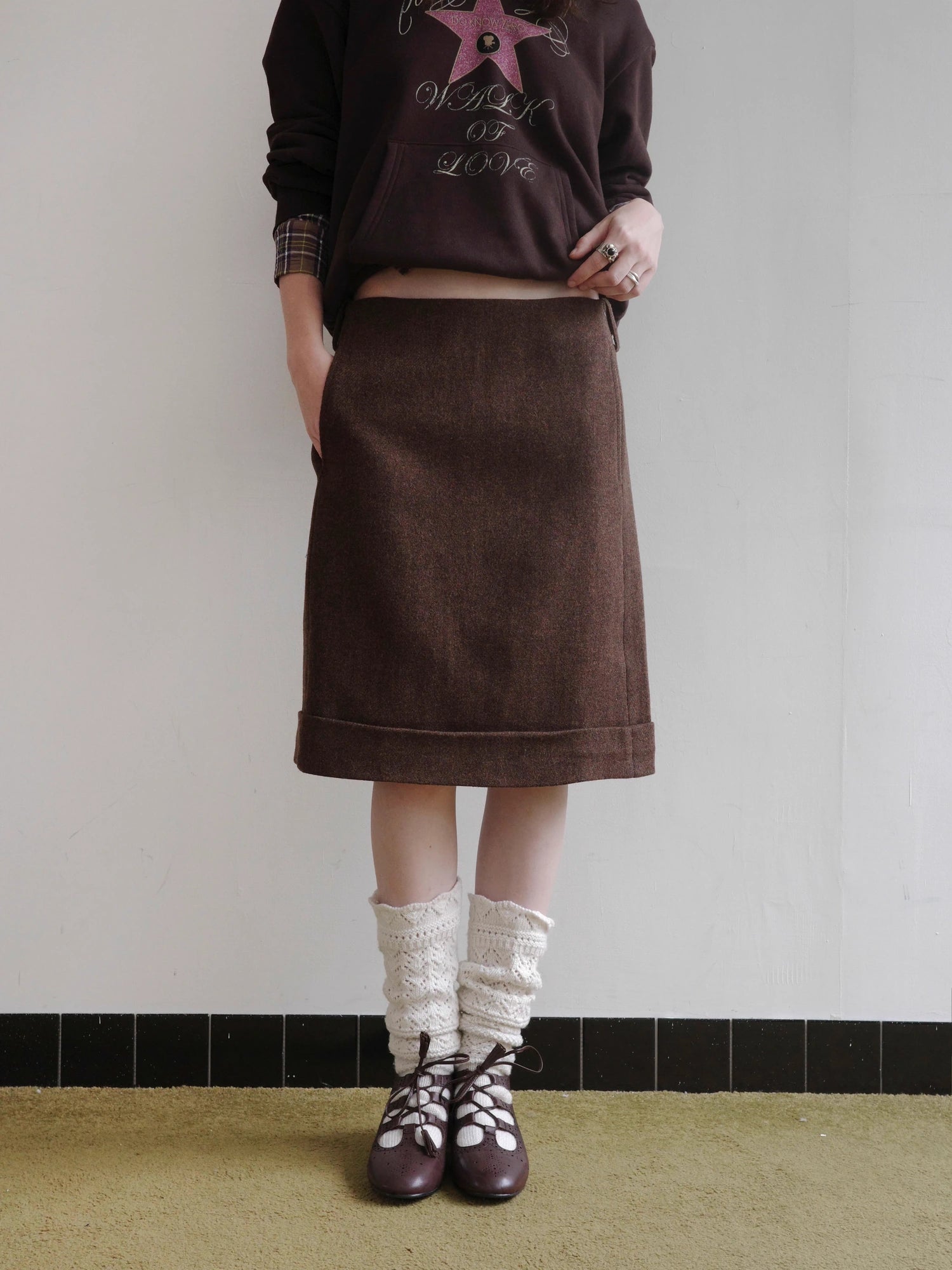 DKZ_OFFICIAL_Wool_Straight_Hemmed_A_Line_Skirt_MISSTT