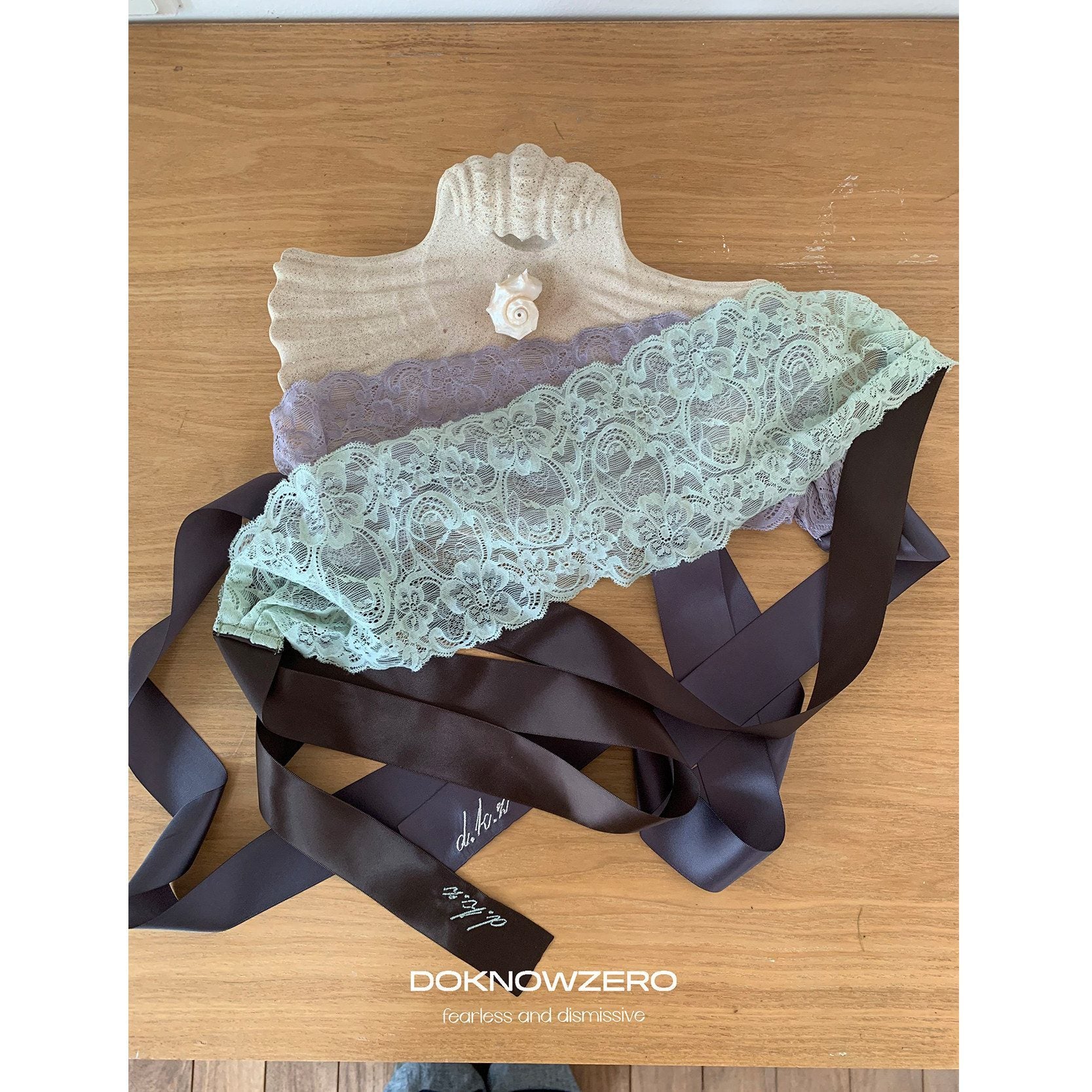 DKZ_OFFICIAL_Wrapped_Lace_Embroidered_Women&