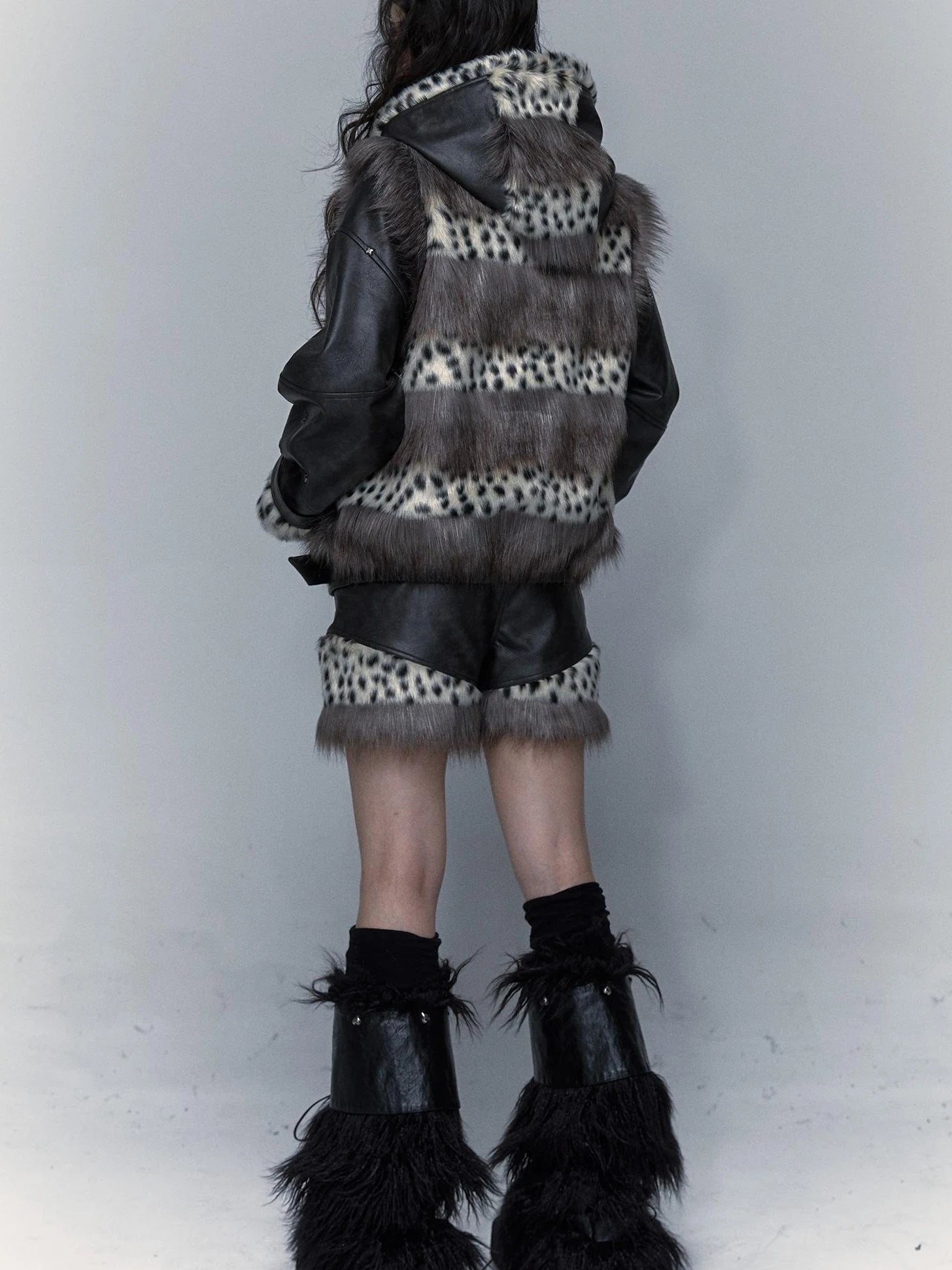 Dark Punk Harajuku Y2K Faux Fur Leather Shorts