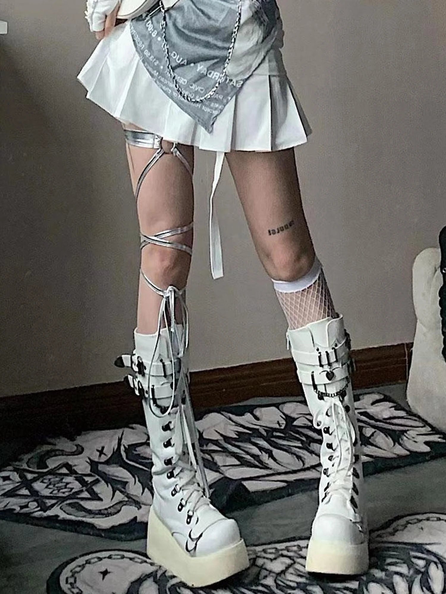 Dark Sister Leg Garter Trick Accessory