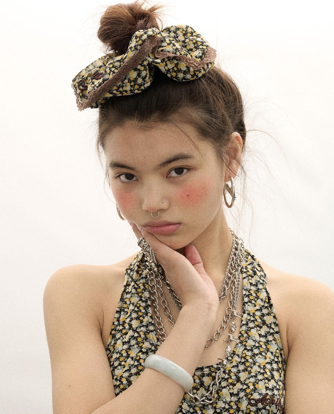 Achihara Daydream Floral Hair Tie