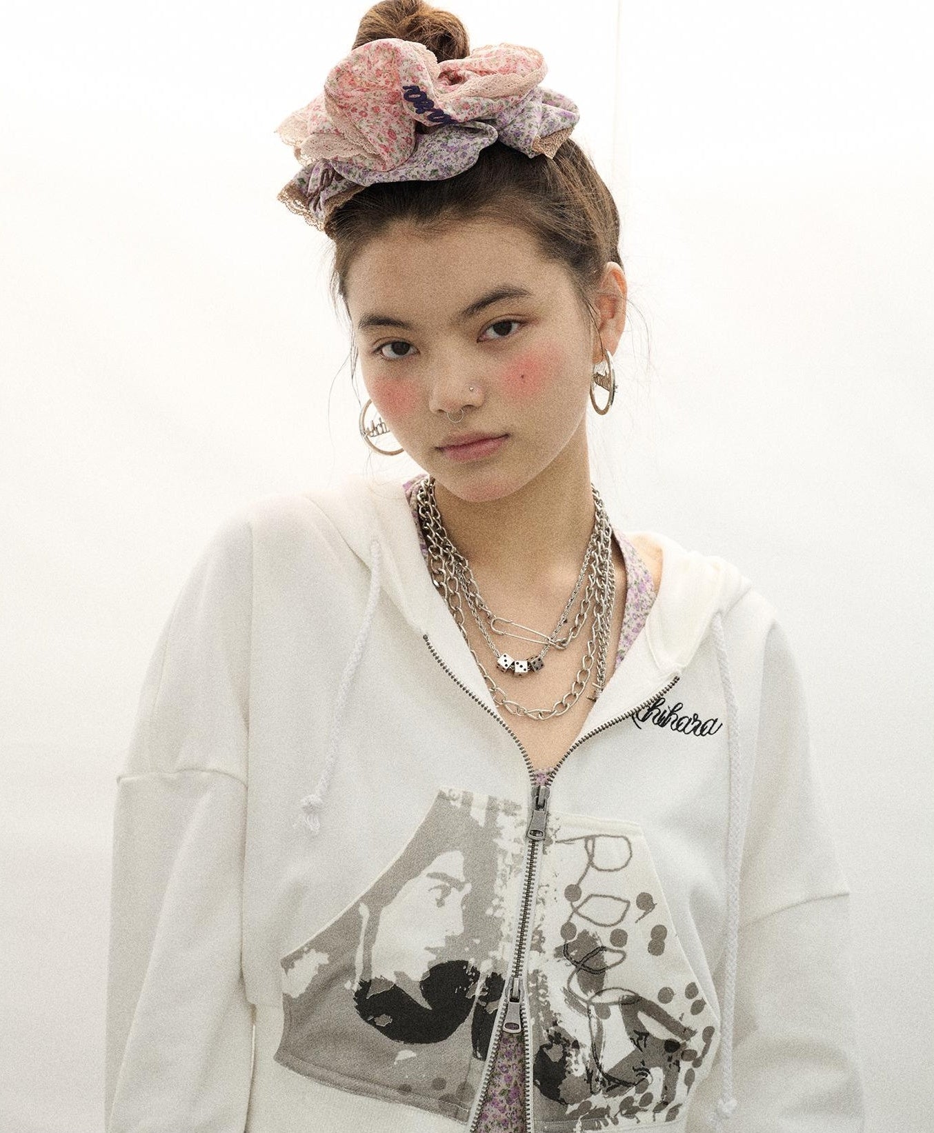 Achihara Daydream Floral Hair Tie