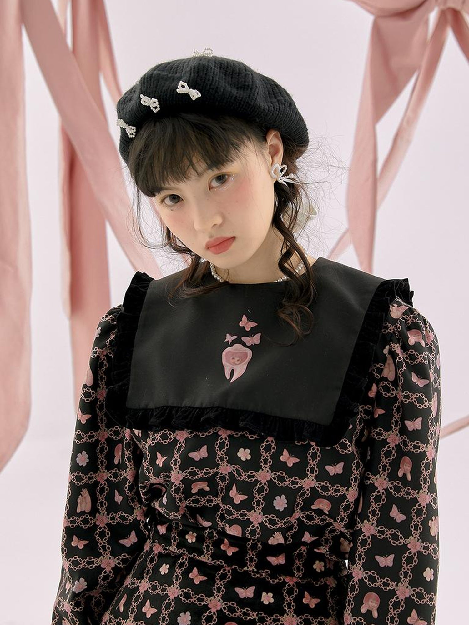 Daytoday Anatomical Girl Print Bubble Sleeve Shirt