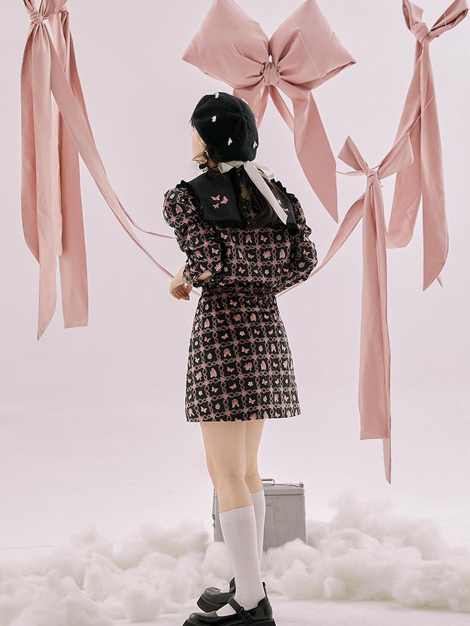 Daytoday Anatomical Girl Print Bubble Sleeve Shirt