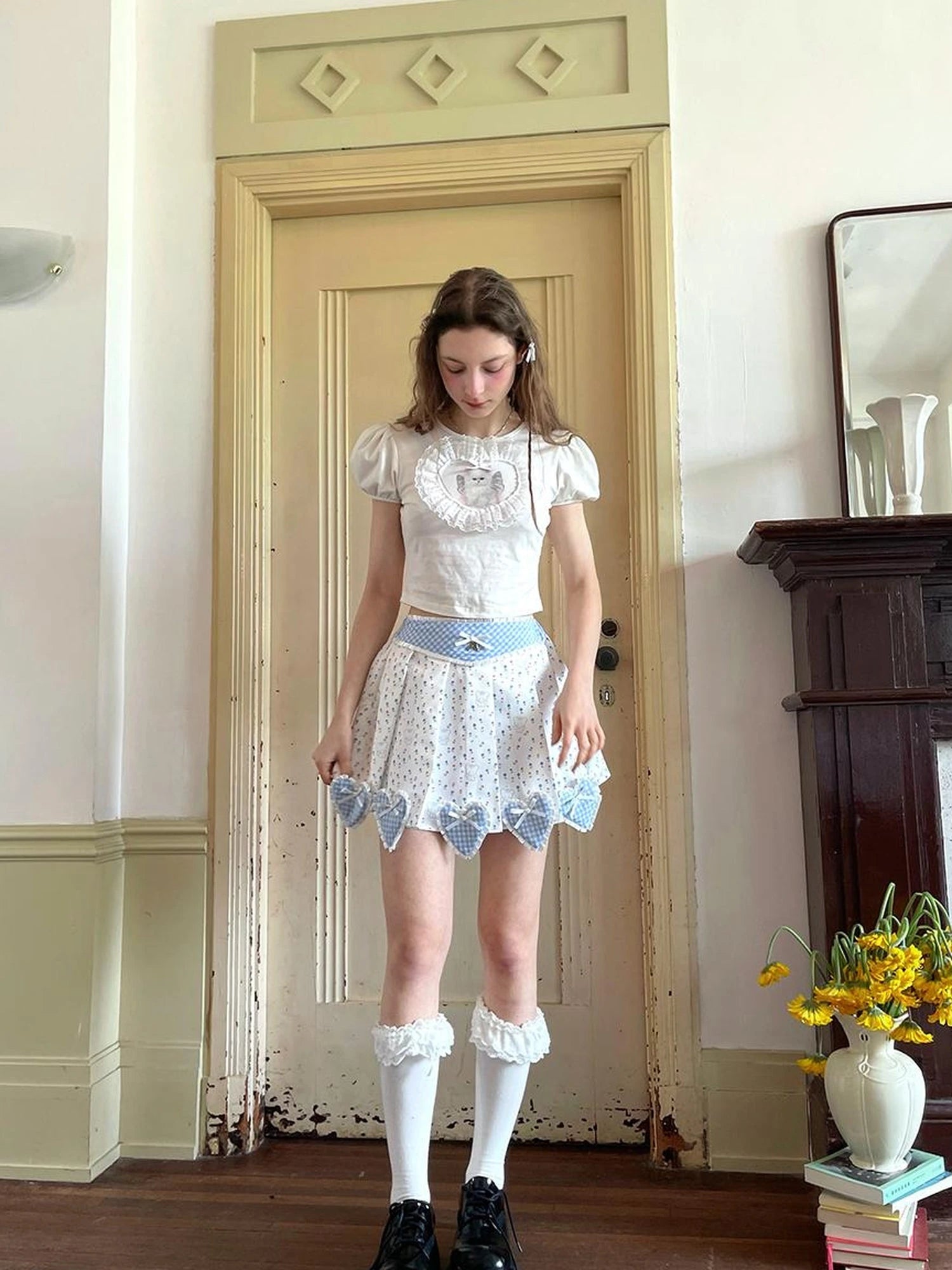 Angel Cat Lace Bubble Sleeve Tie Front Tee