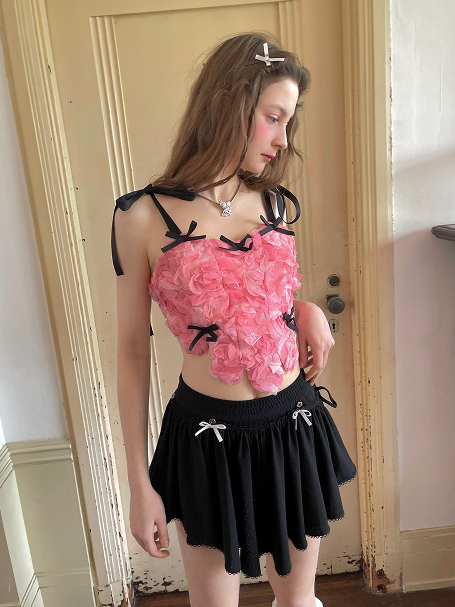Daytoday Angel Tear Rose Jacquard Bow Tie Vest