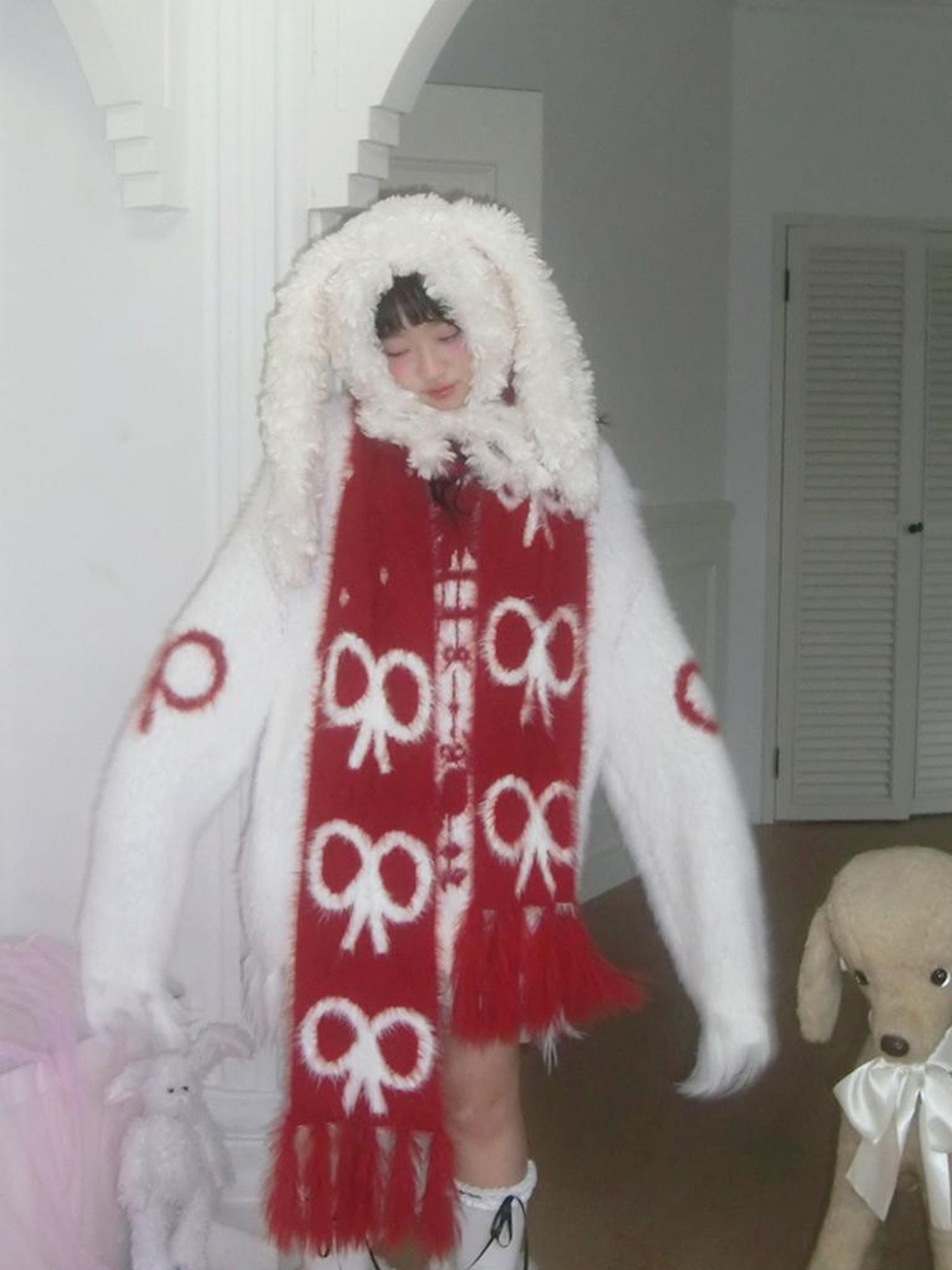 Daytoday Butterfly Bow Jacquard Fringe Red White Christmas Scarf