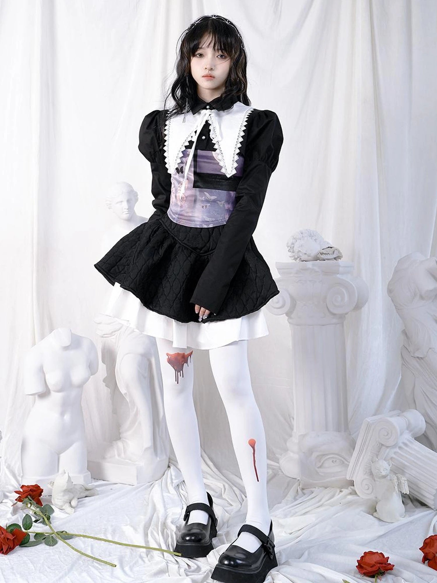 Butterfly Moon Print Cropped Top With Metal Buttons