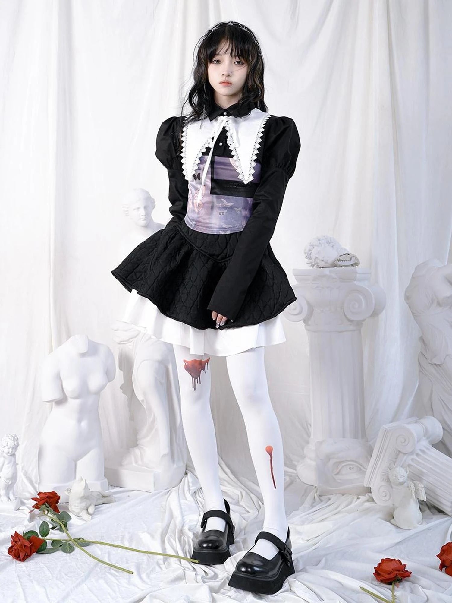 Butterfly Moon Print Cropped Top With Metal Buttons