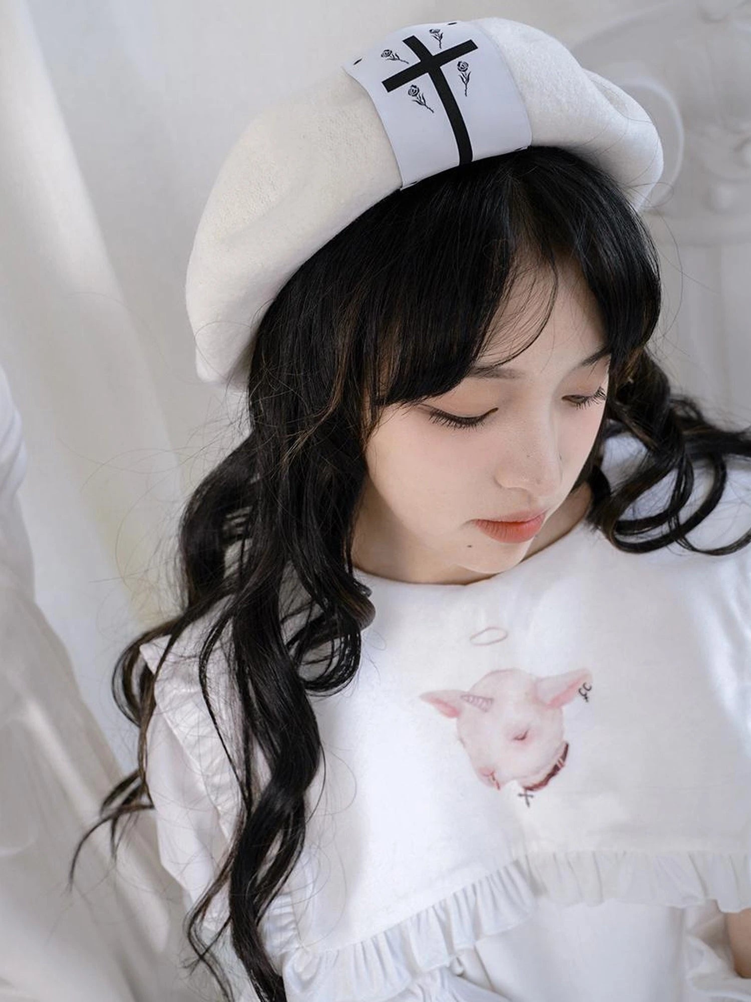 Cross Rose Jacquard Black White Beret