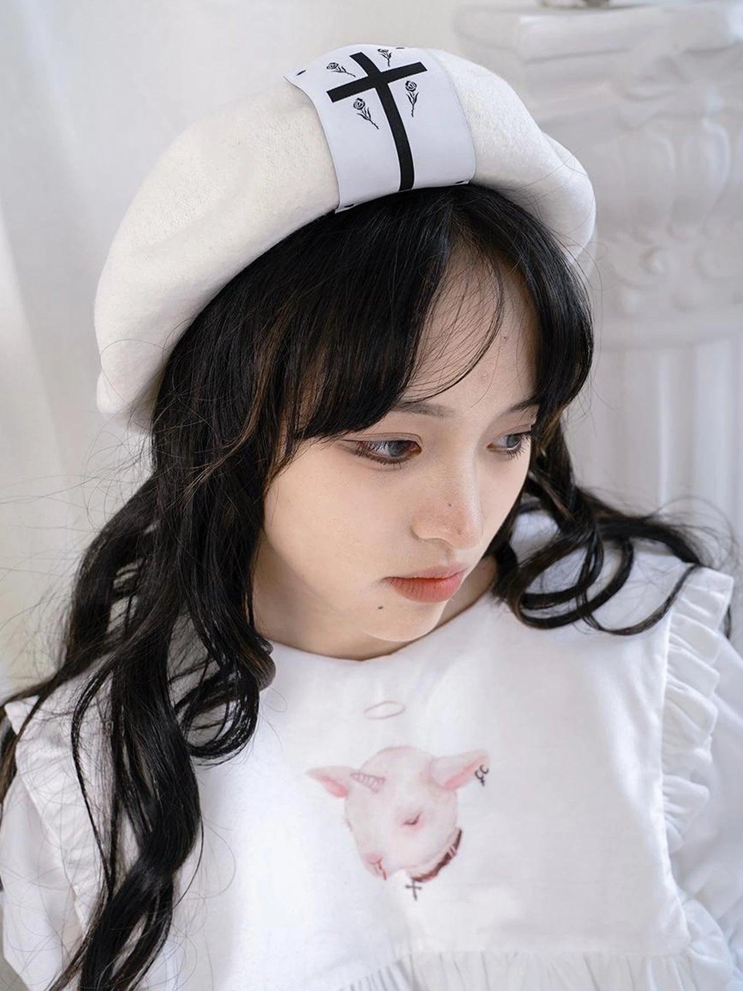 Cross Rose Jacquard Black White Beret