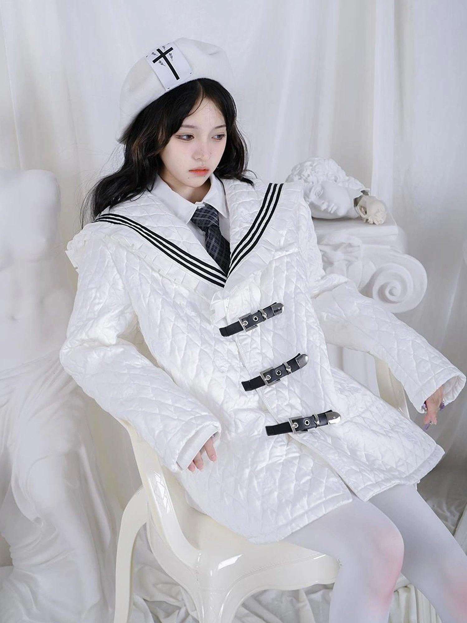 Cross Rose Jacquard Black White Beret