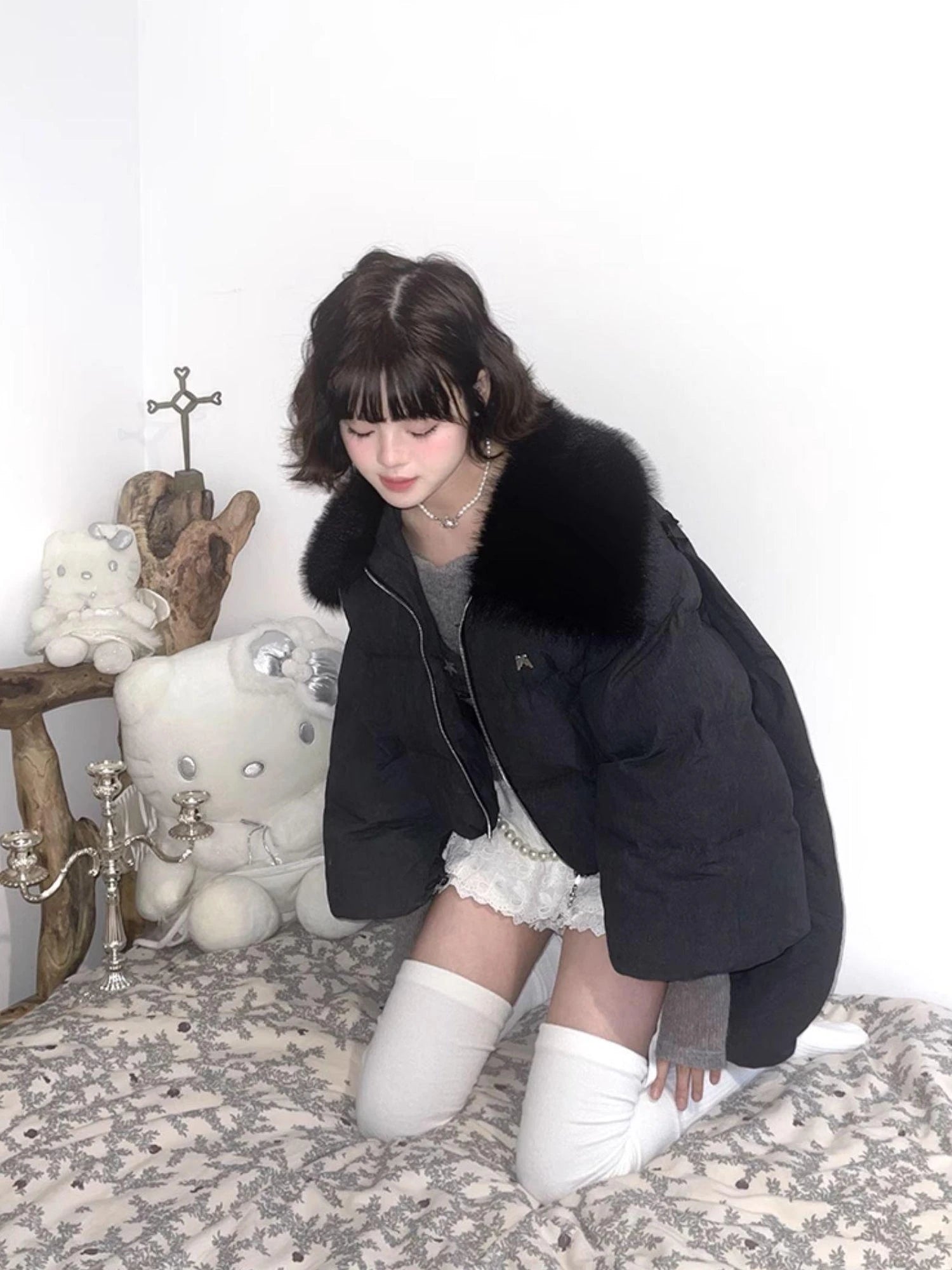 Detachable Wing Quilted Jacket With Faux Fur Collar