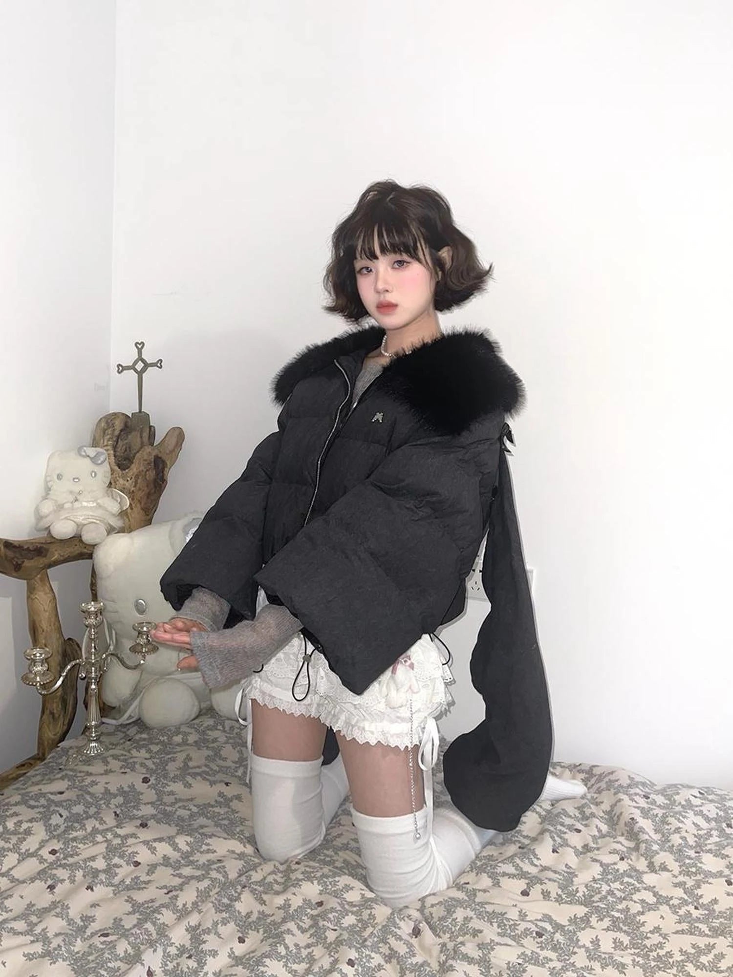 Detachable Wing Quilted Jacket With Faux Fur Collar