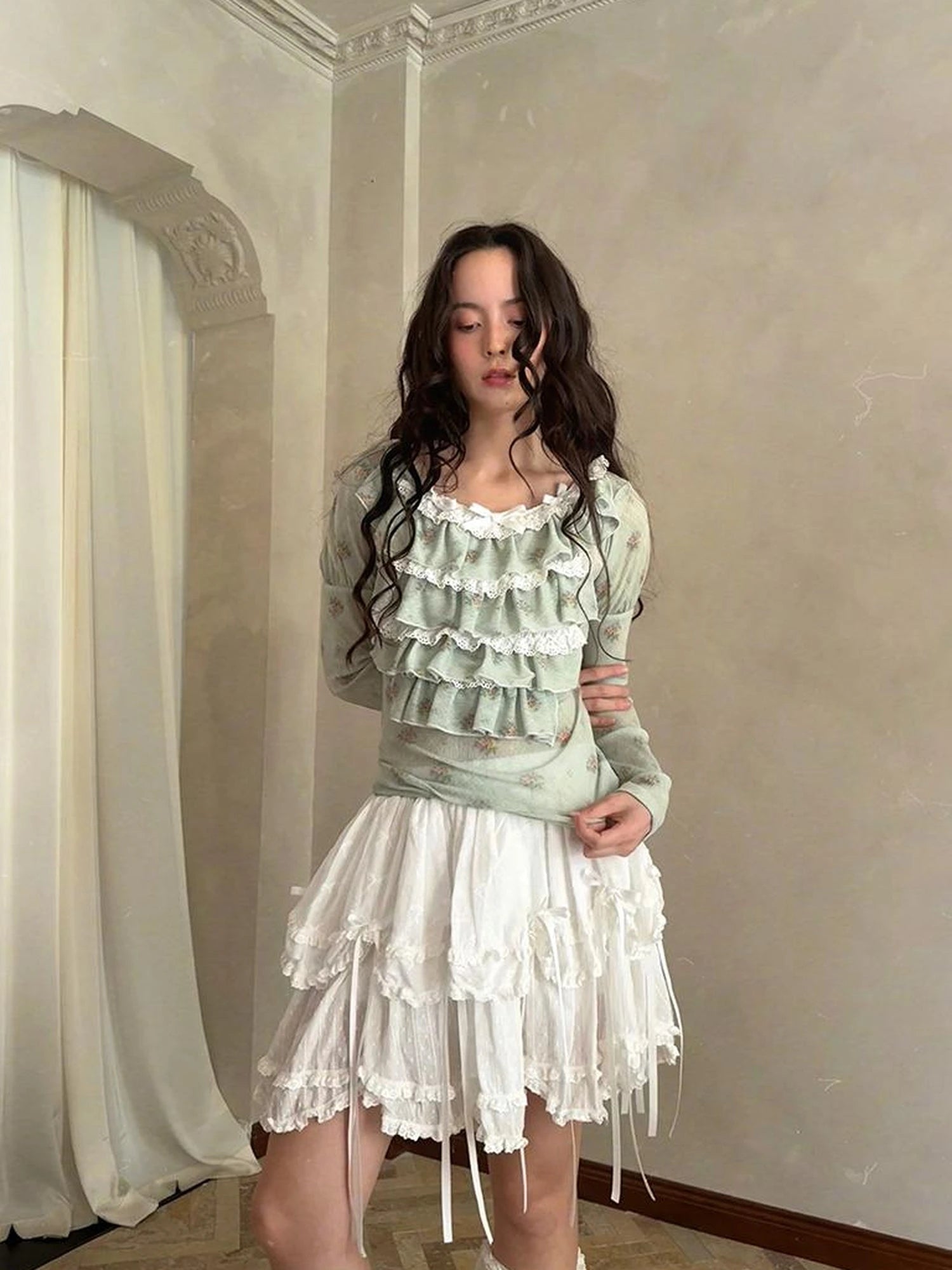 Fairy Tale Lace Trim Stretch Top Long Sleeve Sun Protection Layering V-neck T-shirt