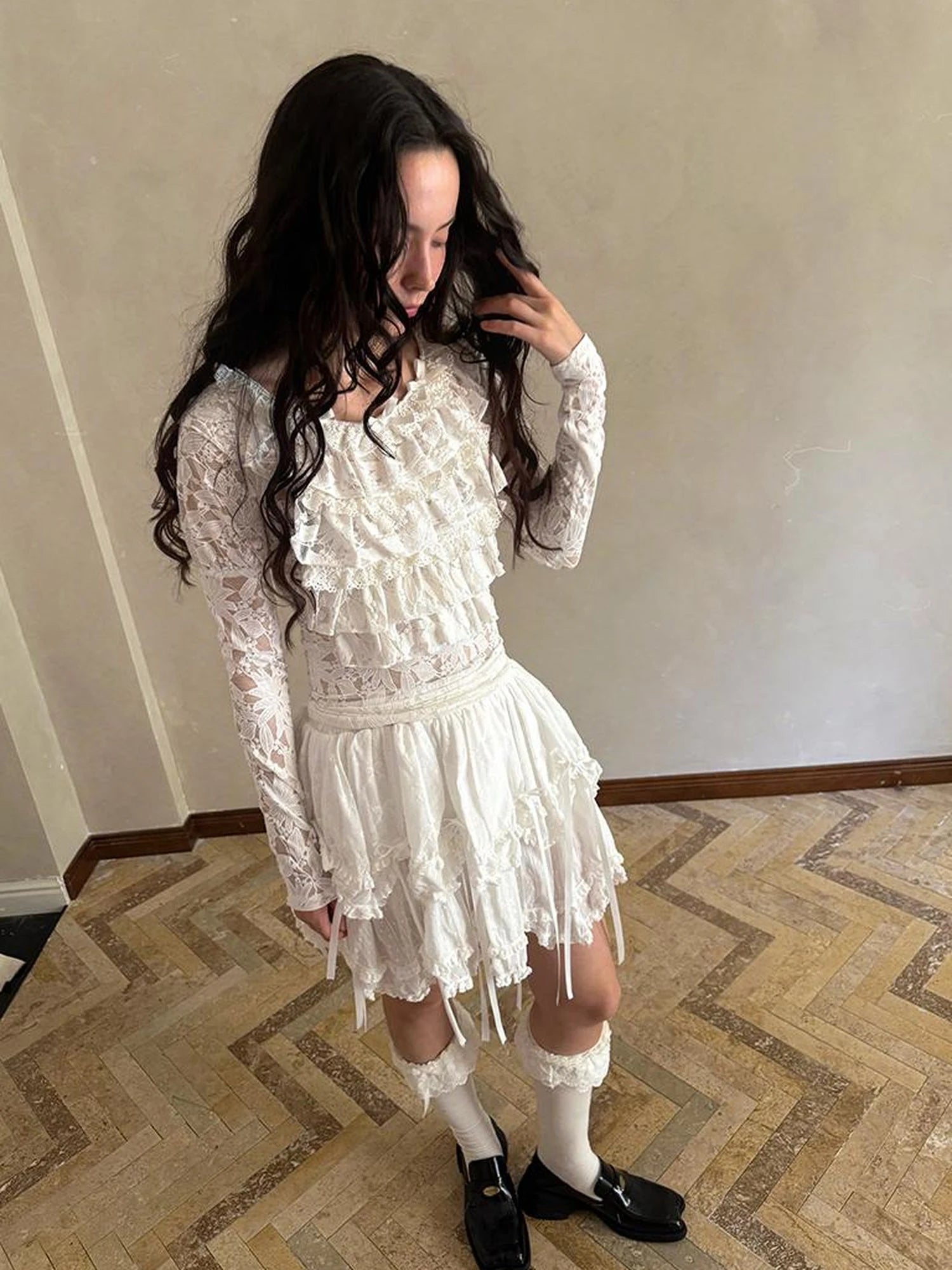 Fairy Tale Lace Trim Stretch Top Long Sleeve Sun Protection Layering V-neck T-shirt