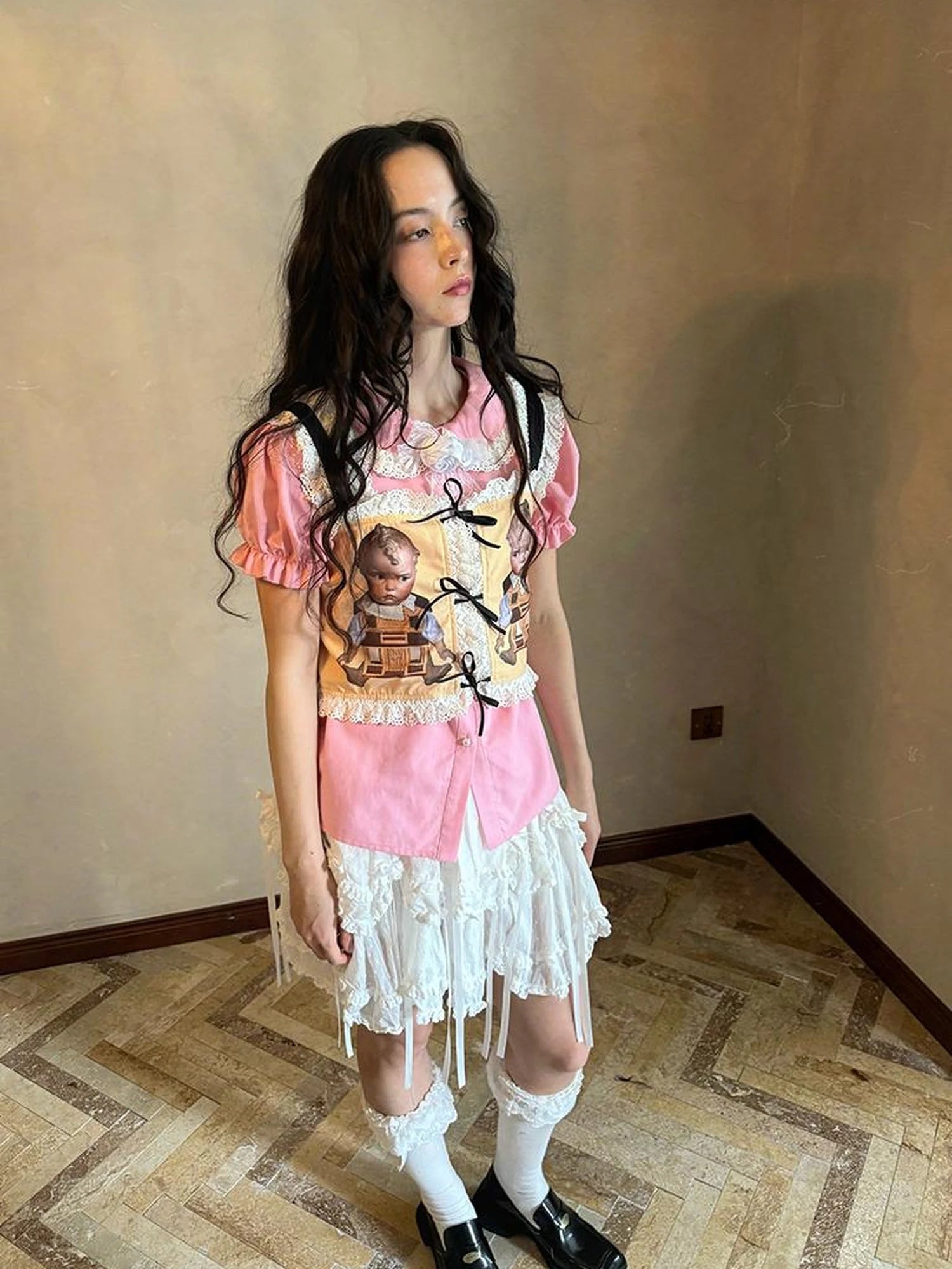 Fairy Tale Print Lace Bow Vest