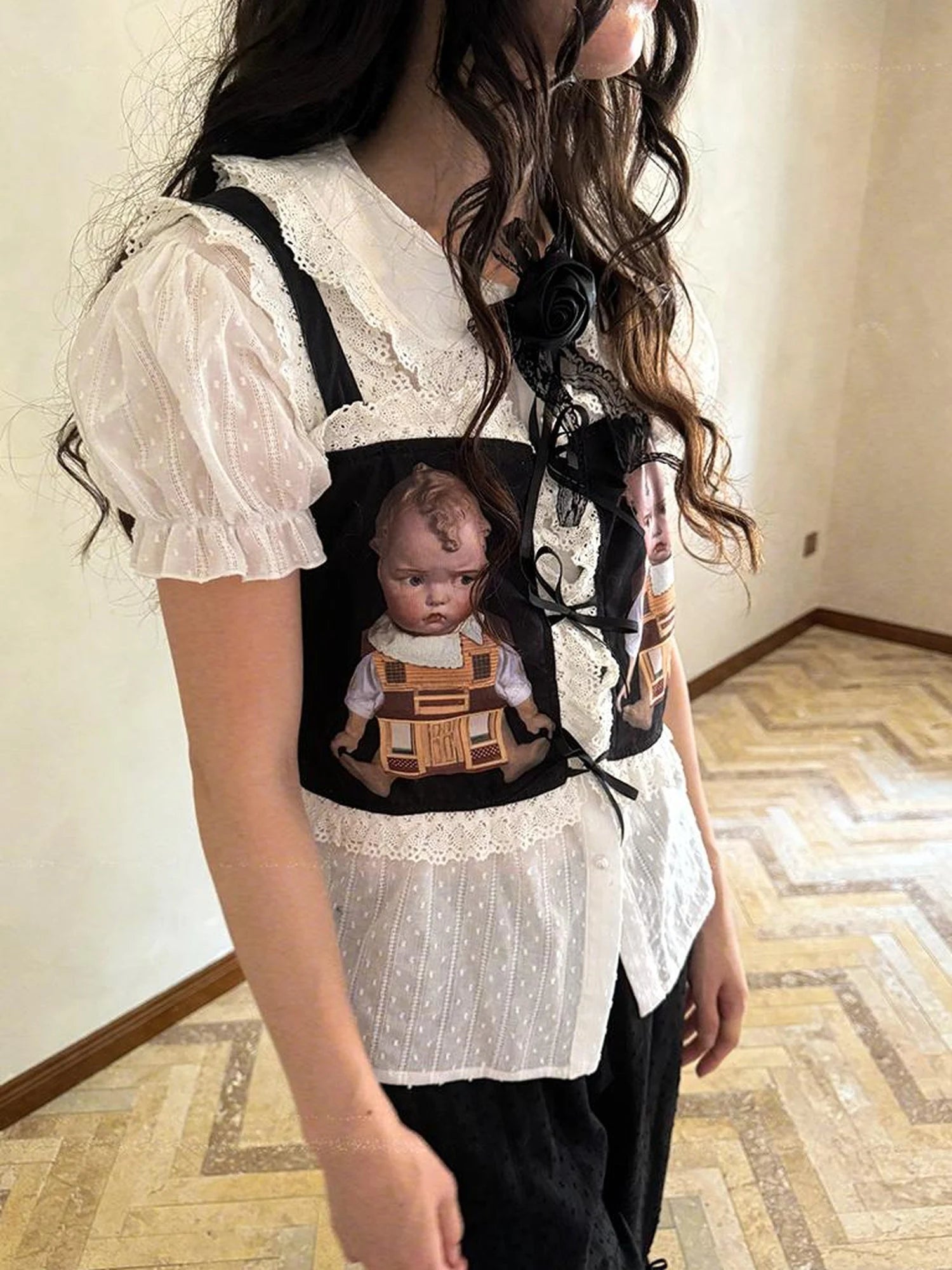 Fairy Tale Print Lace Bow Vest