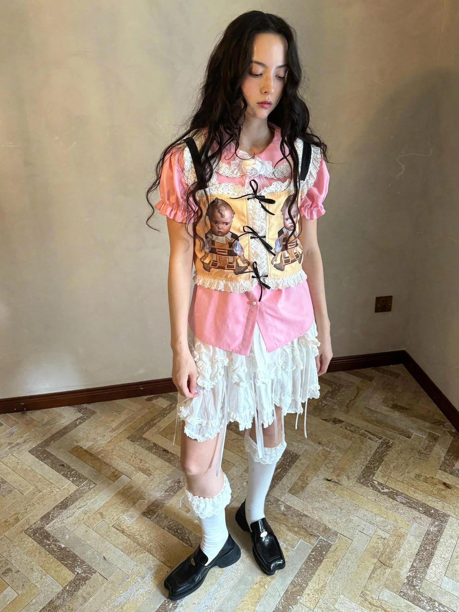 Fairy Tale Print Lace Bow Vest