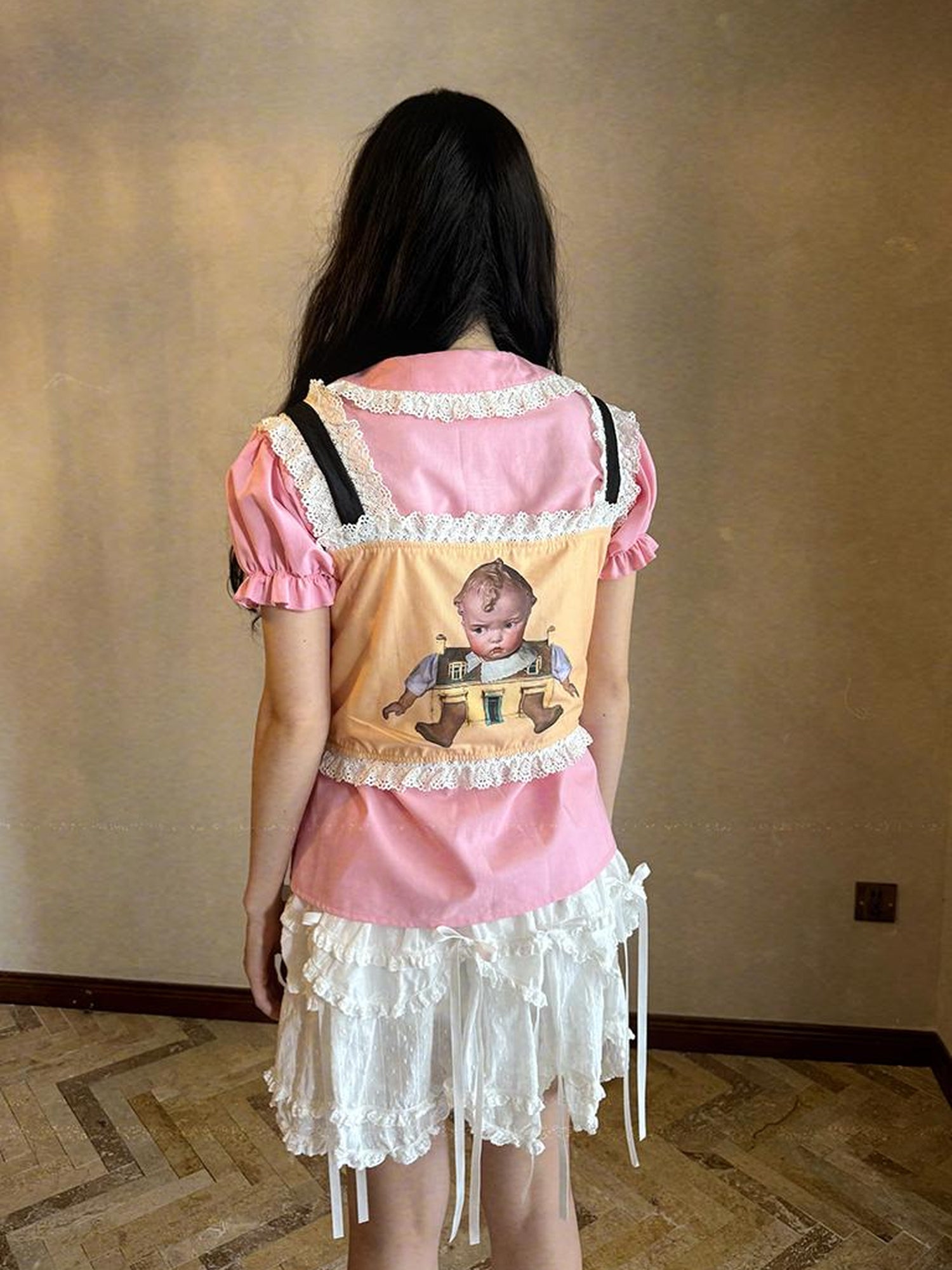 Daytoday Fairy Tale Print Lace Bow Vest