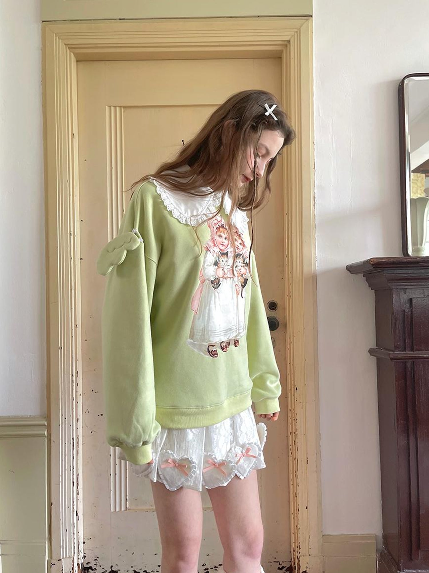 Daytoday Floral Lace Pleated Mini Skirt With Angel Tears Print