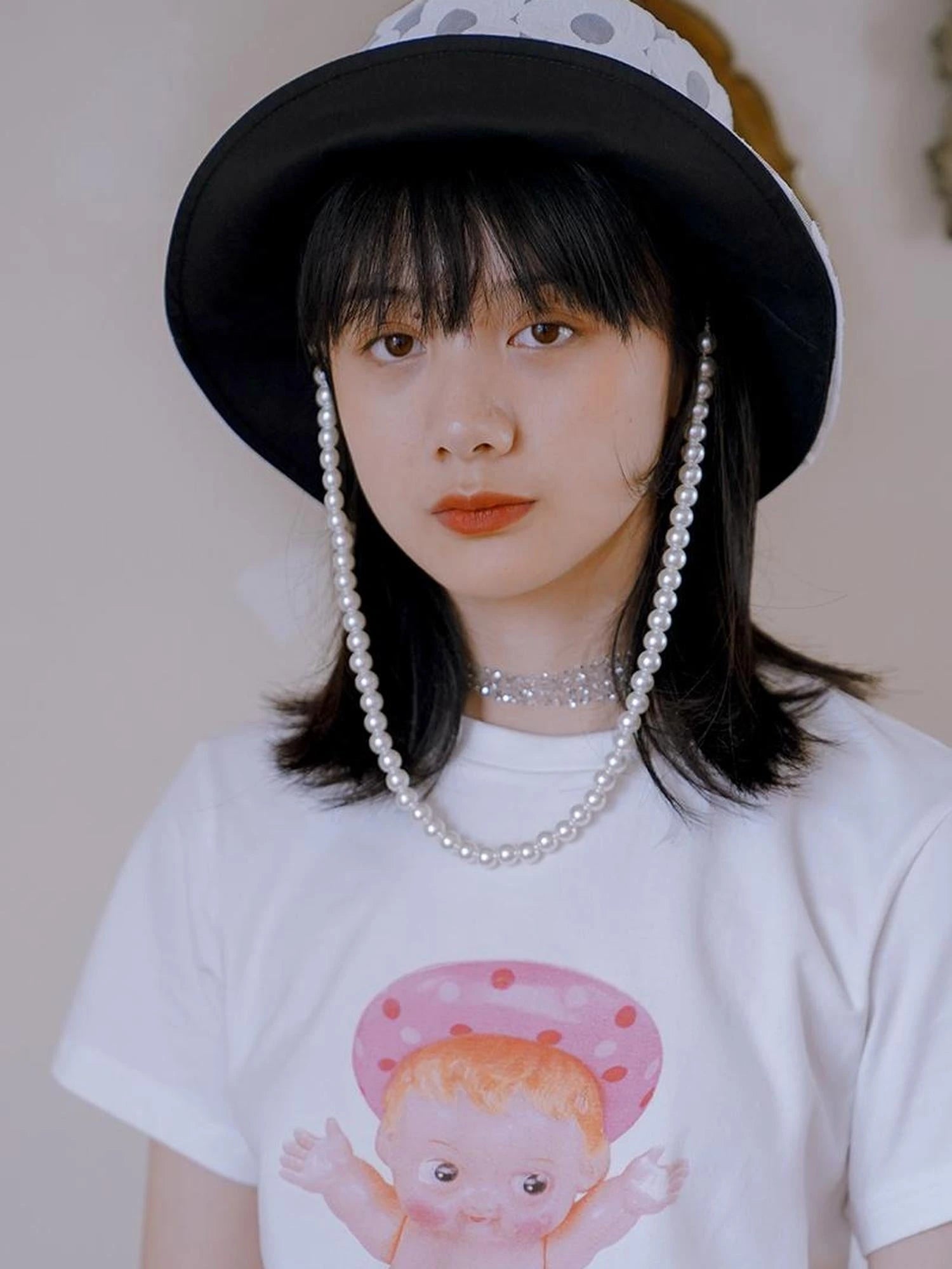 Floral Pearl Checkered Bucket Hat