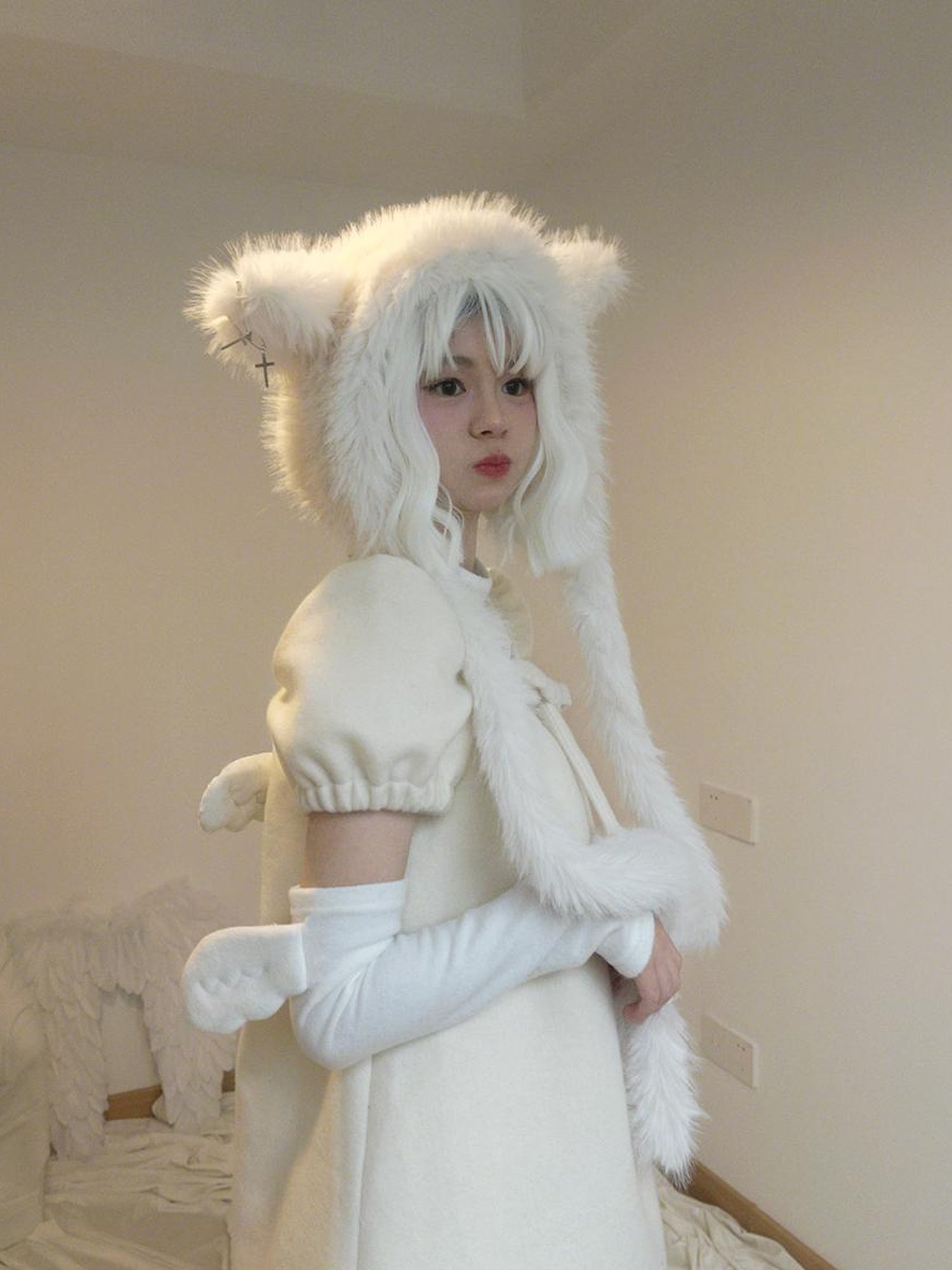 Daytoday Heavenly Lamb Ear Cross Bow Knit Hat