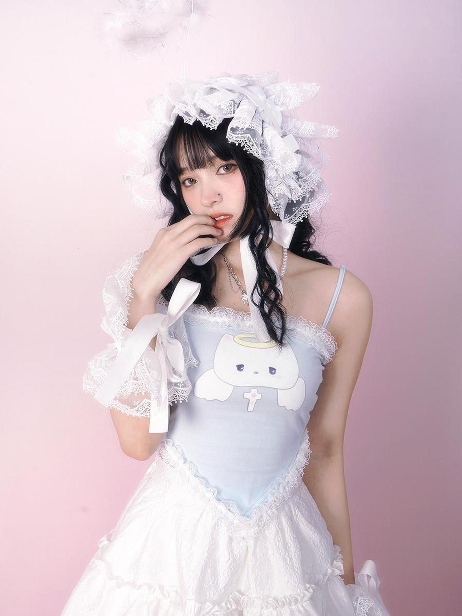 Daytoday Lace Angel Kitty Asymmetrical Cami