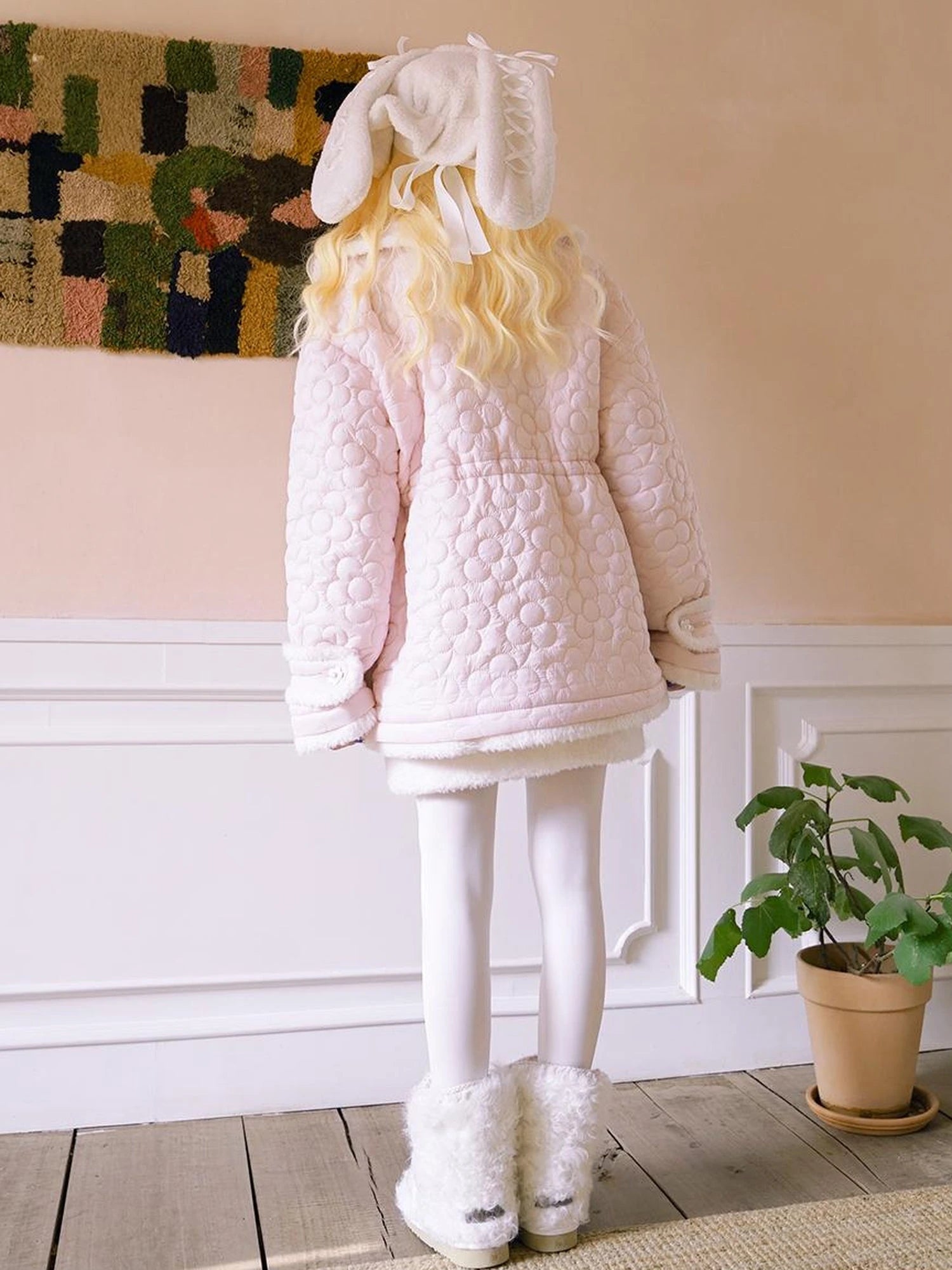 Snowy Floral Puff Coat V Neck T Shirt Long Sleeve