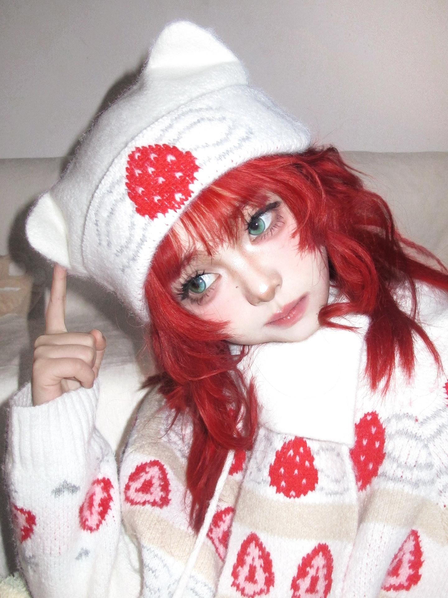 Daytoday Strawberry Cake Jacquard Foldable Cat Ear Knitted Women&